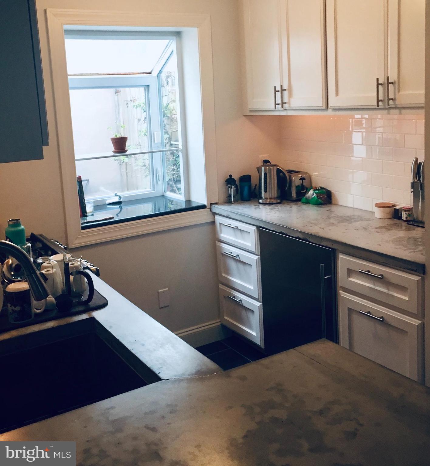 2410 Delancey STREET