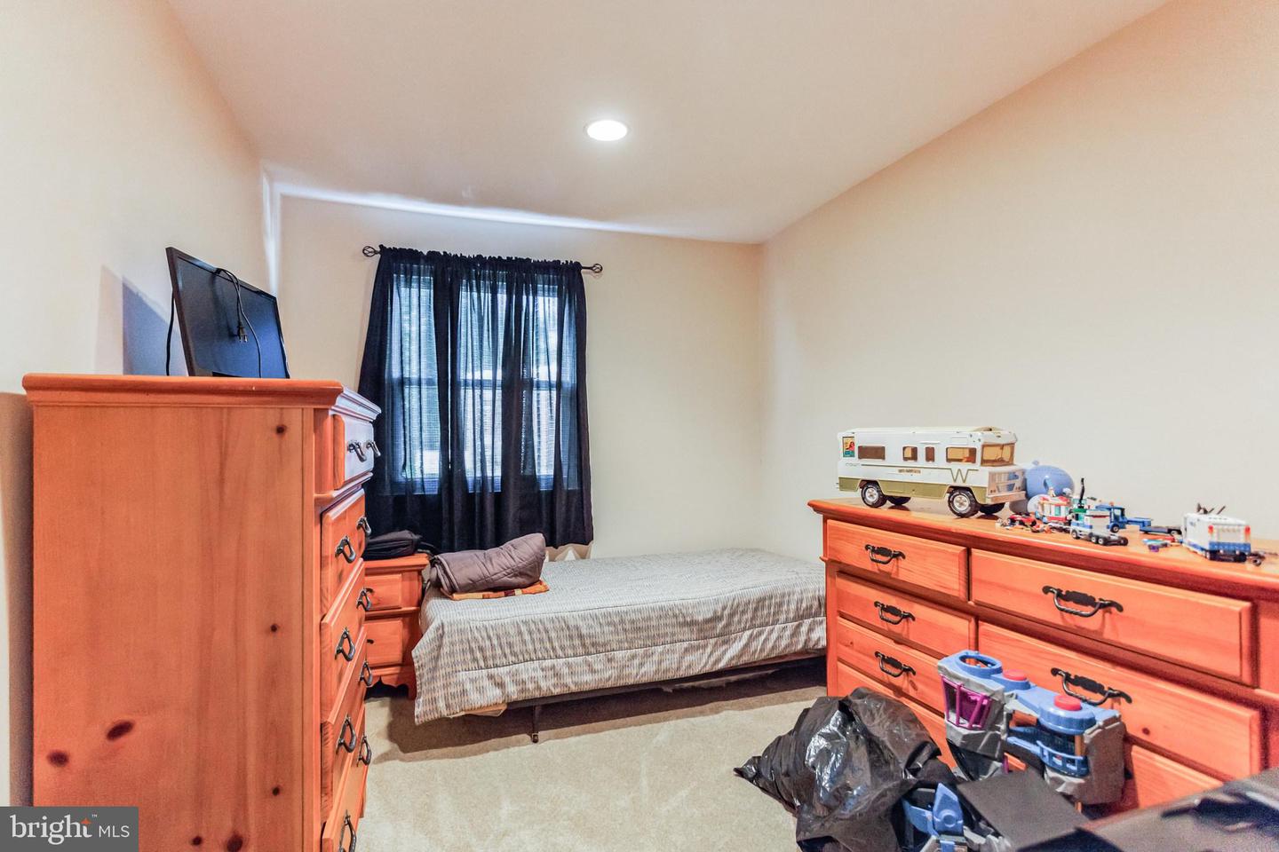 4228 Chalfont PLACE