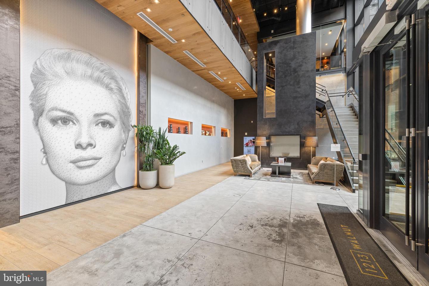 1213 WALNUT STREET Unit: 301