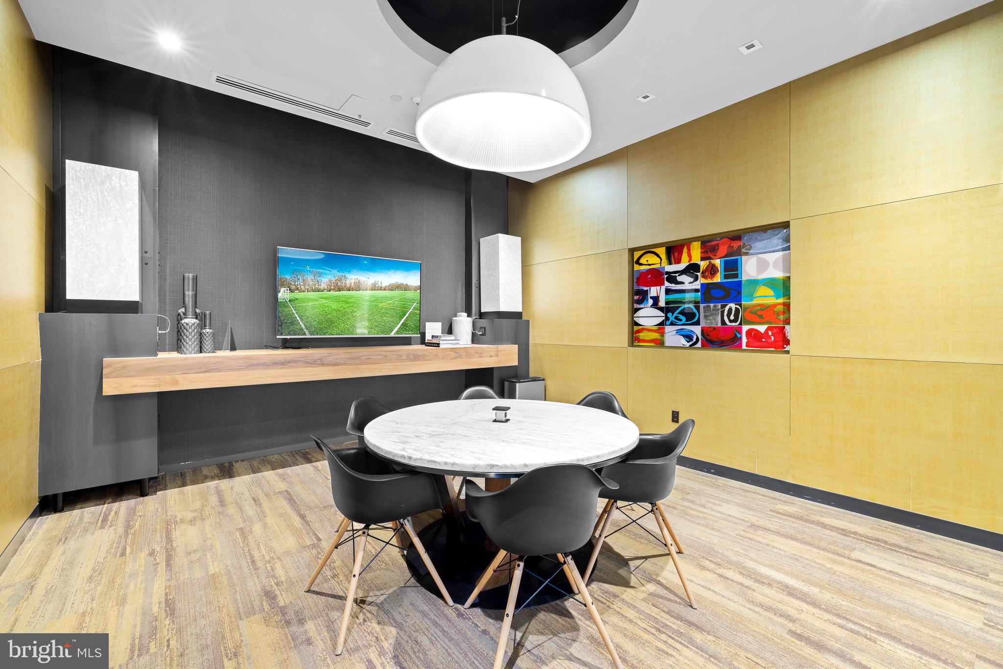 1213 WALNUT STREET Unit: 301