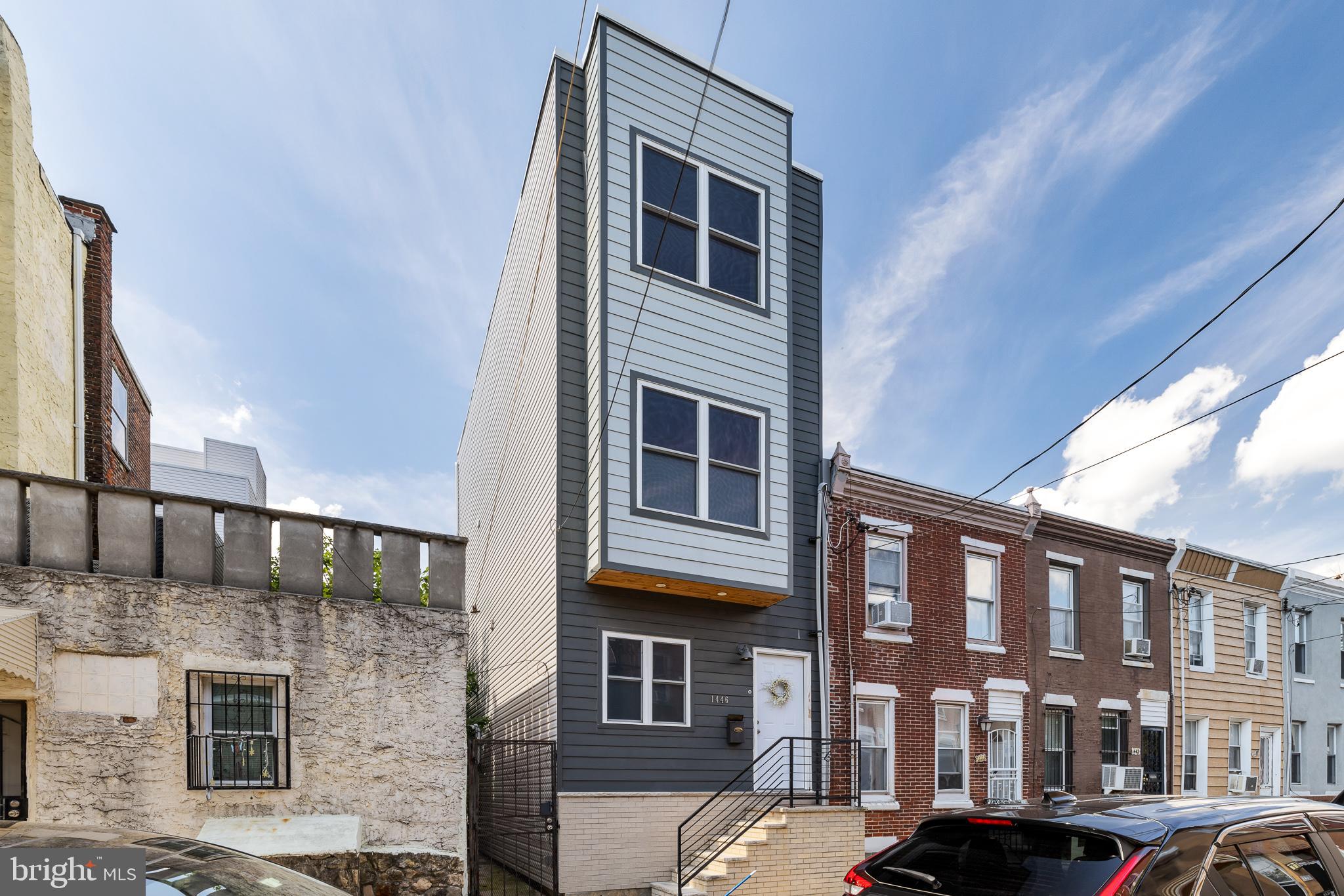 1446 S Mole STREET