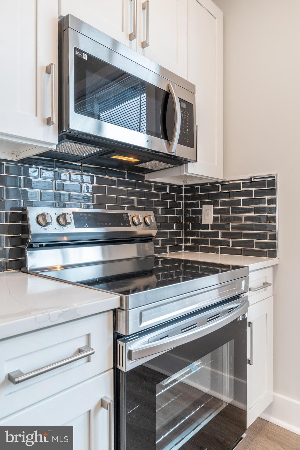2000 E Huntingdon STREET Unit: 1