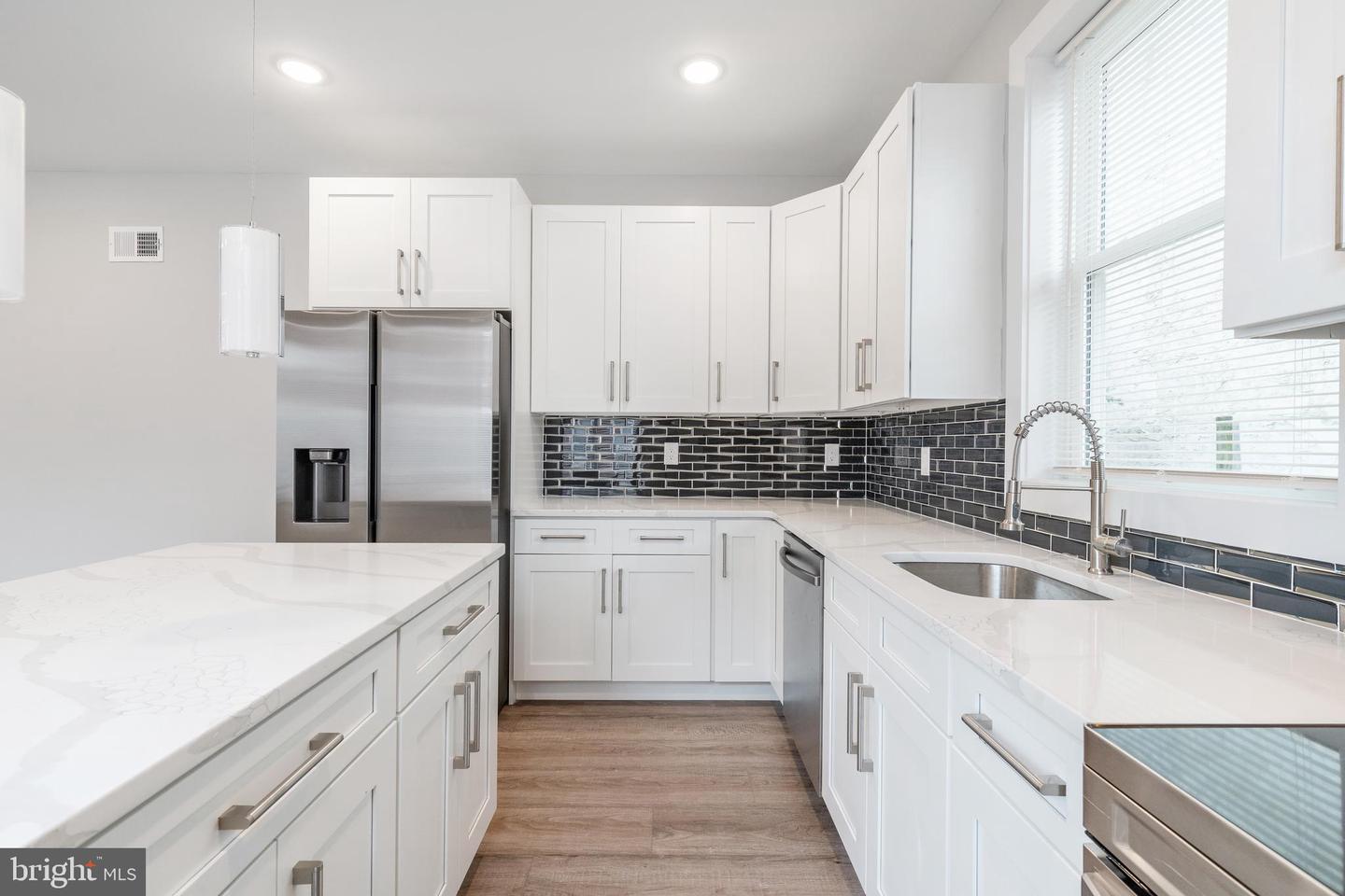 2000 E Huntingdon STREET Unit: 1