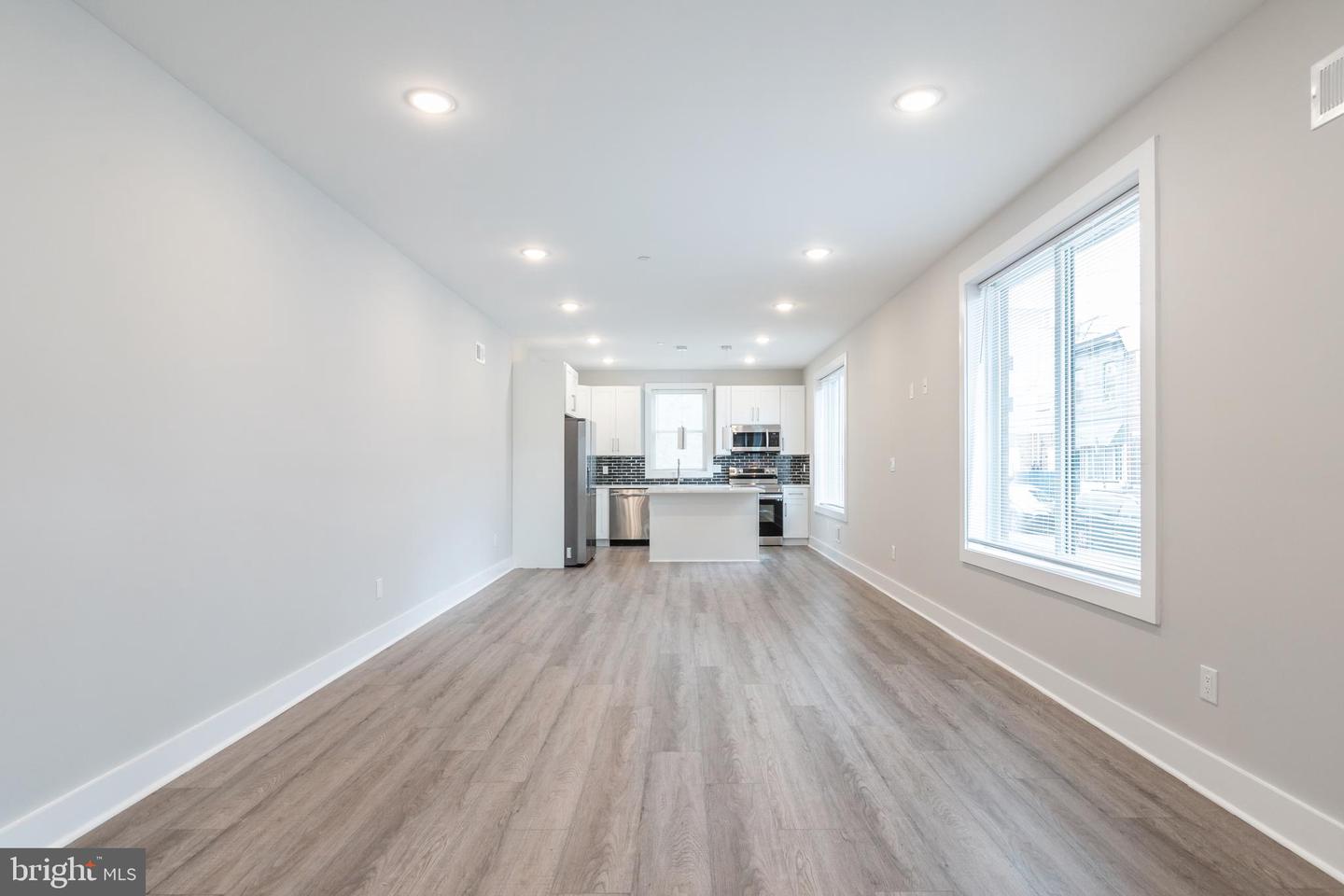 2000 E Huntingdon STREET Unit: 1