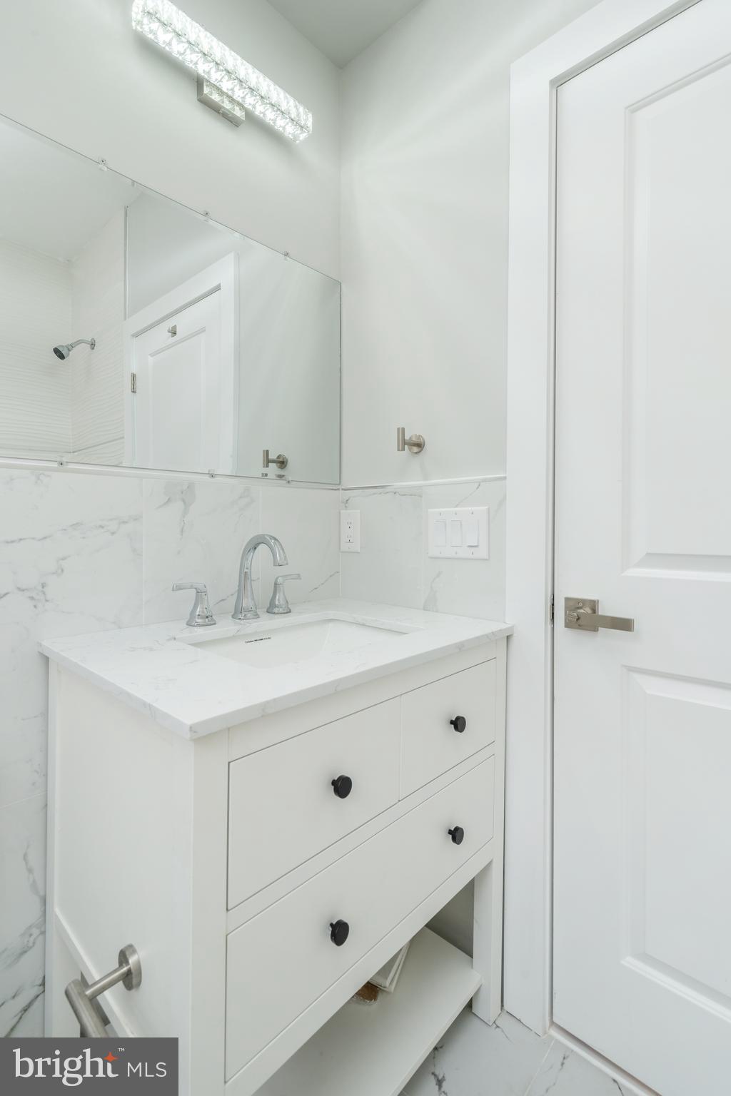 2000 E Huntingdon STREET Unit: 1