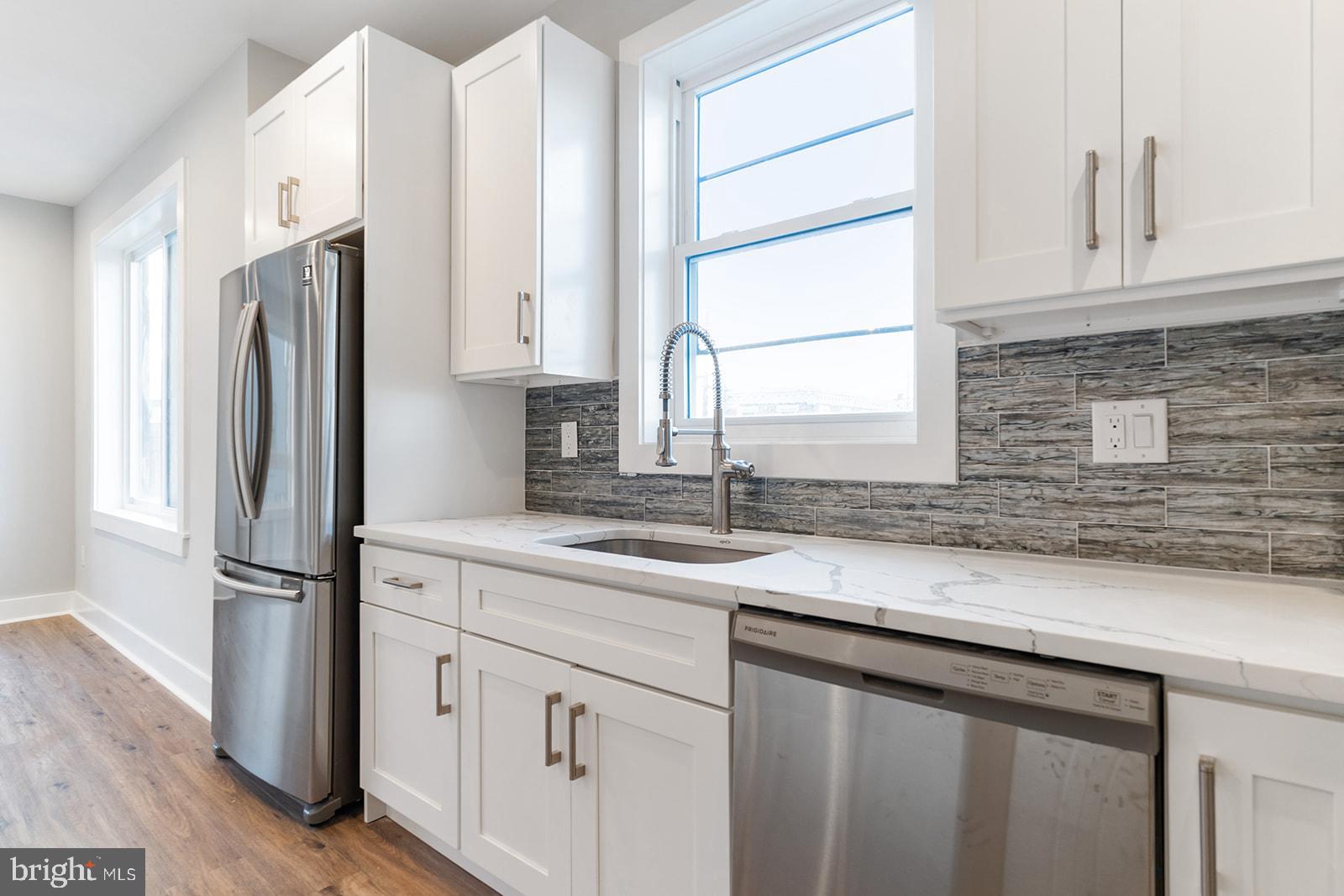 2101 E Huntingdon STREET Unit: 3