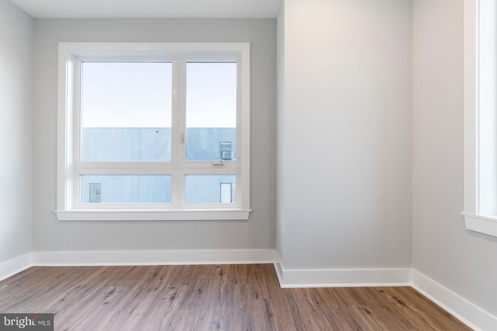 2101 E Huntingdon STREET Unit: 3