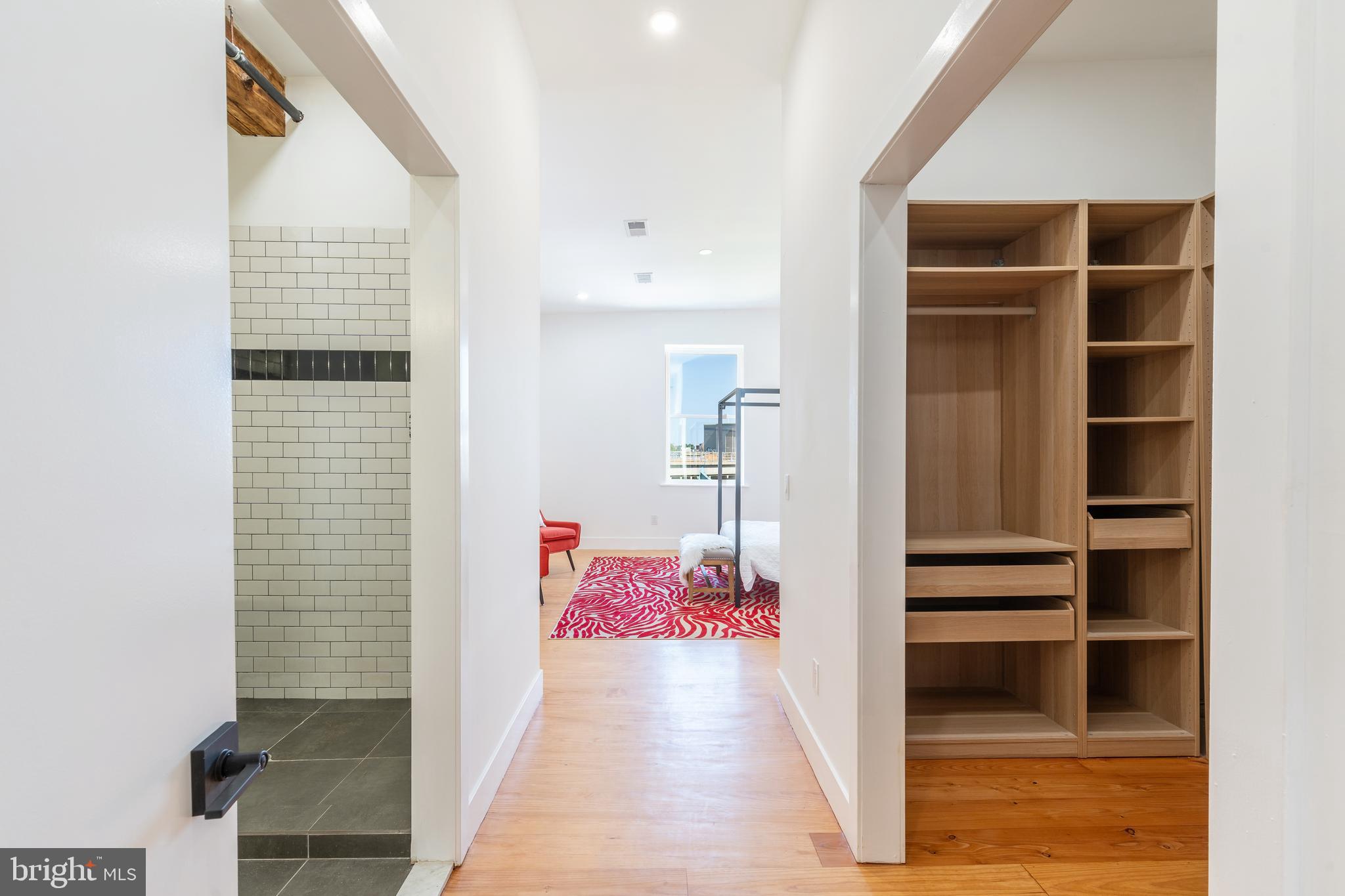 2218 Emerald STREET
