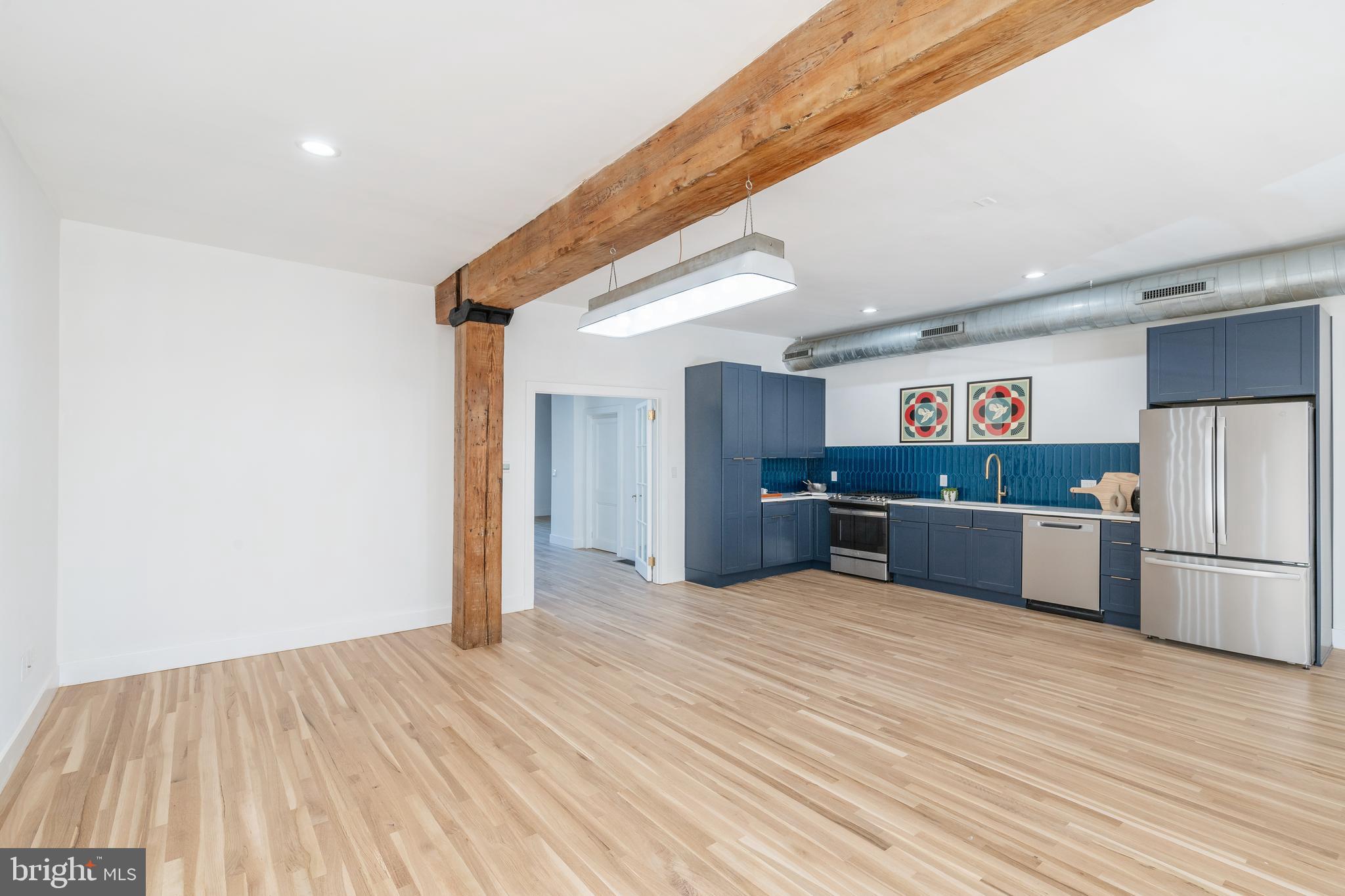 2218 Emerald STREET
