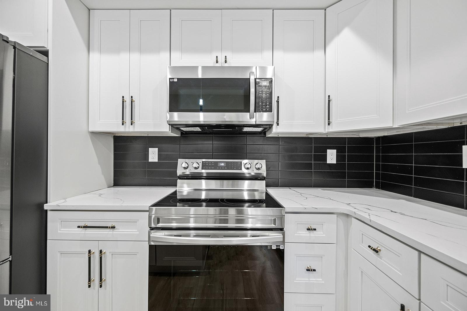 167 W Susquehanna AVENUE Unit: 4