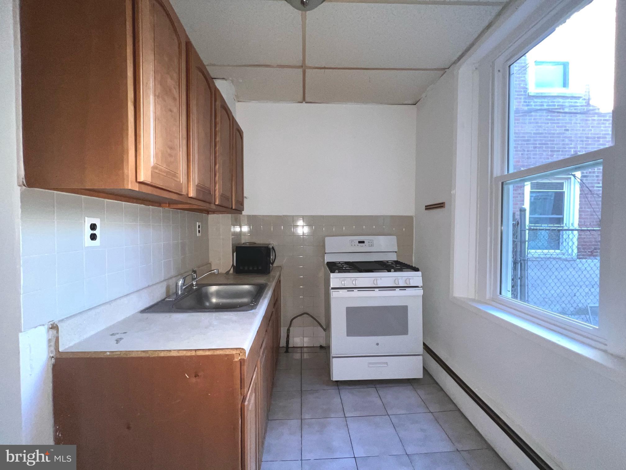 1247 Shackamaxon STREET Unit: 1F