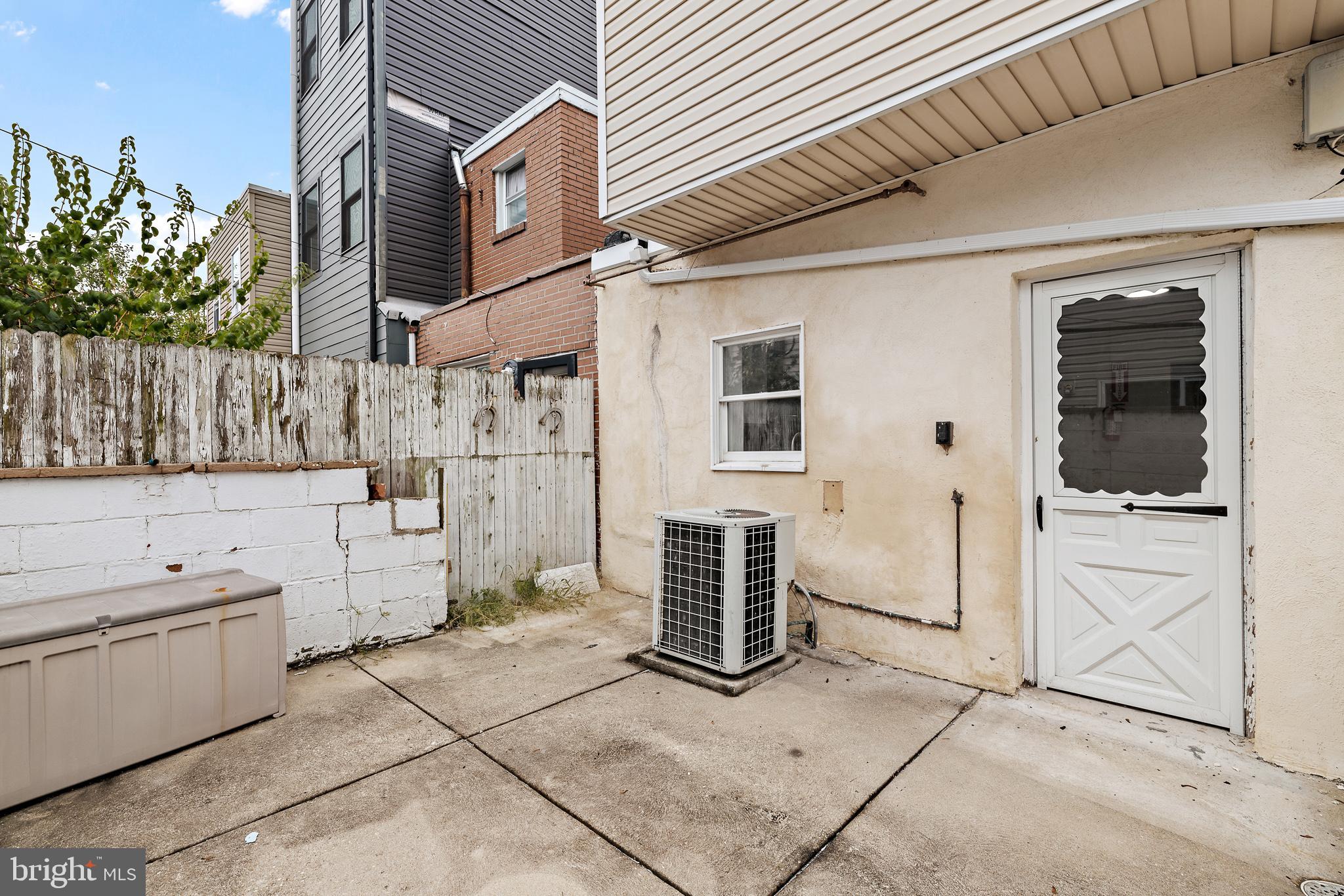 230 McClellan St. | Pennsport