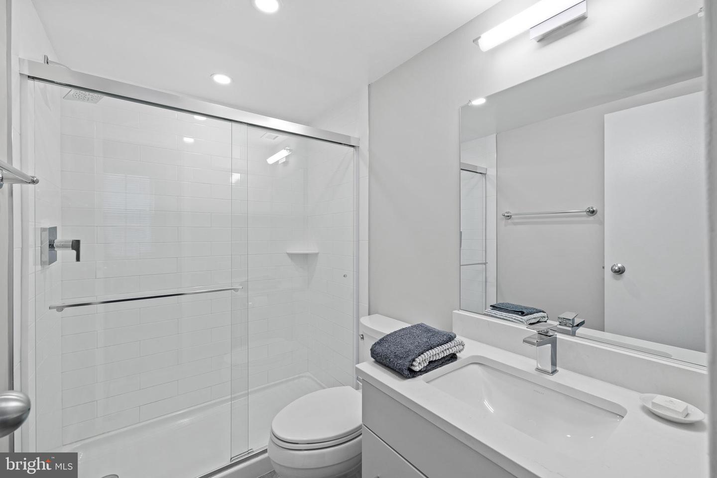 834 Chestnut Street St Unit: PH109