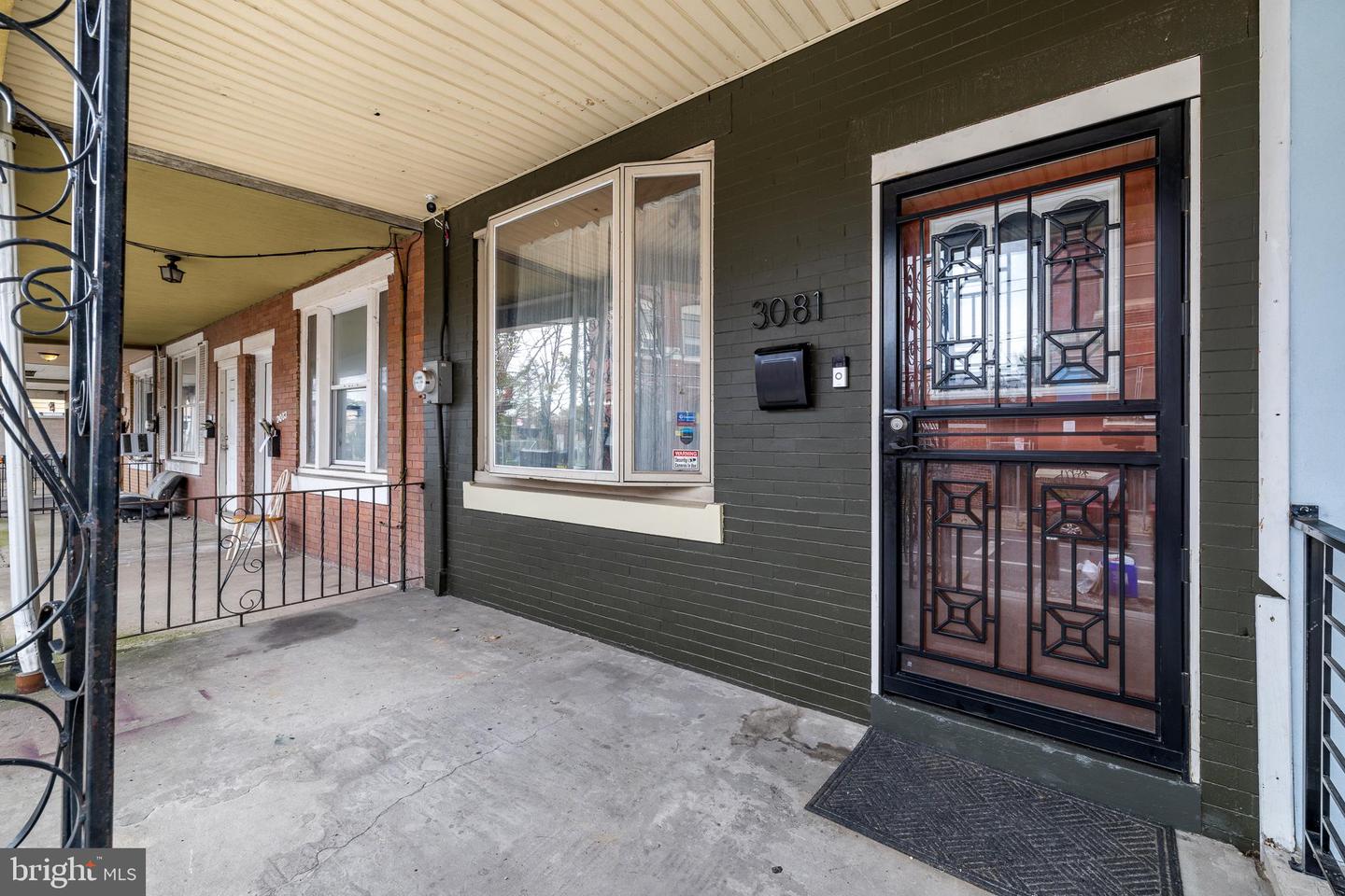 3081 Emerald STREET