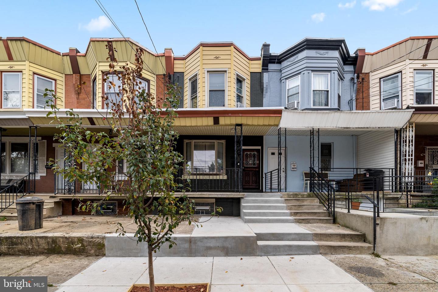 3081 Emerald STREET