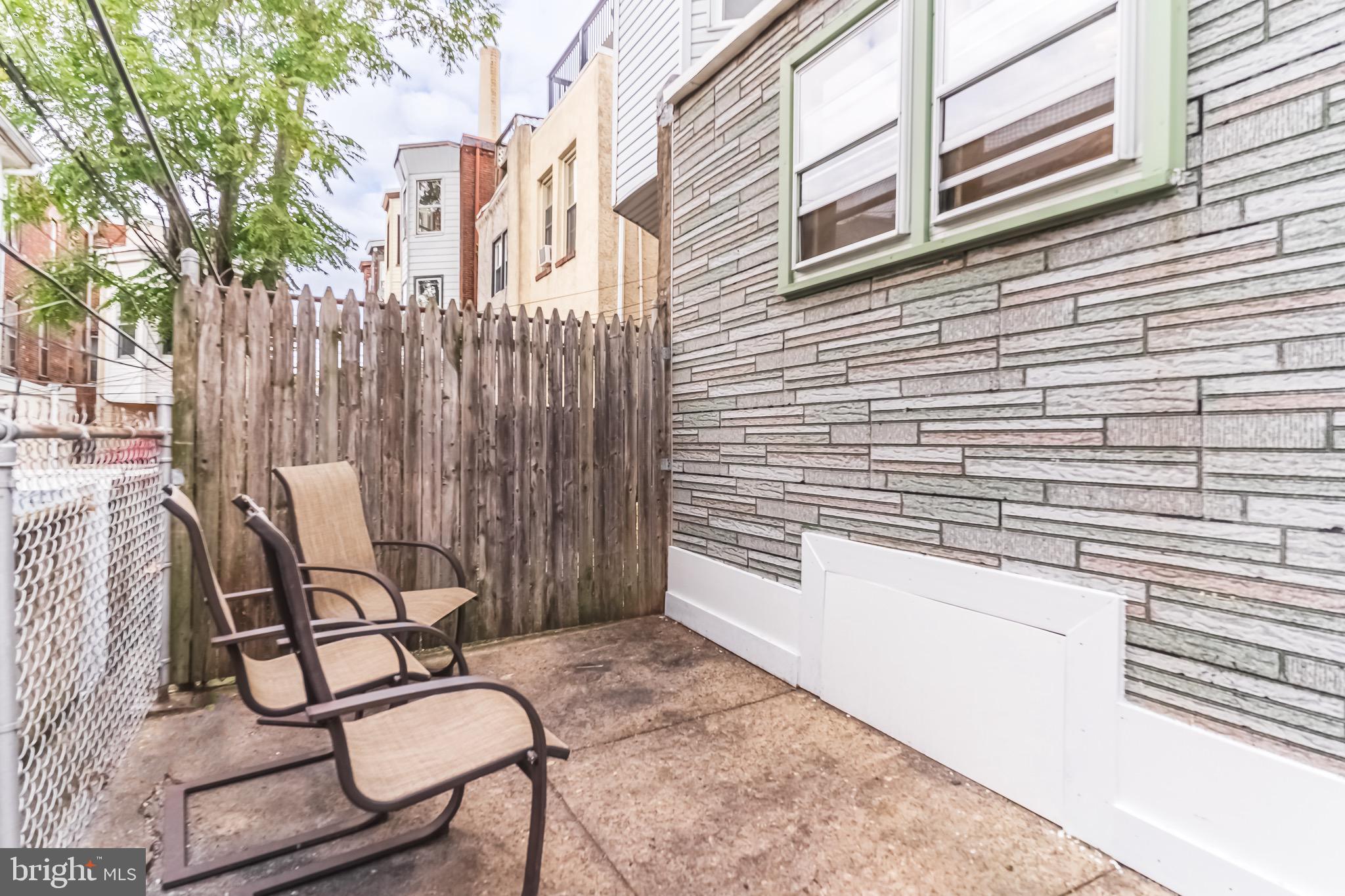 876 N 23rd STREET Unit: FLOOR #1