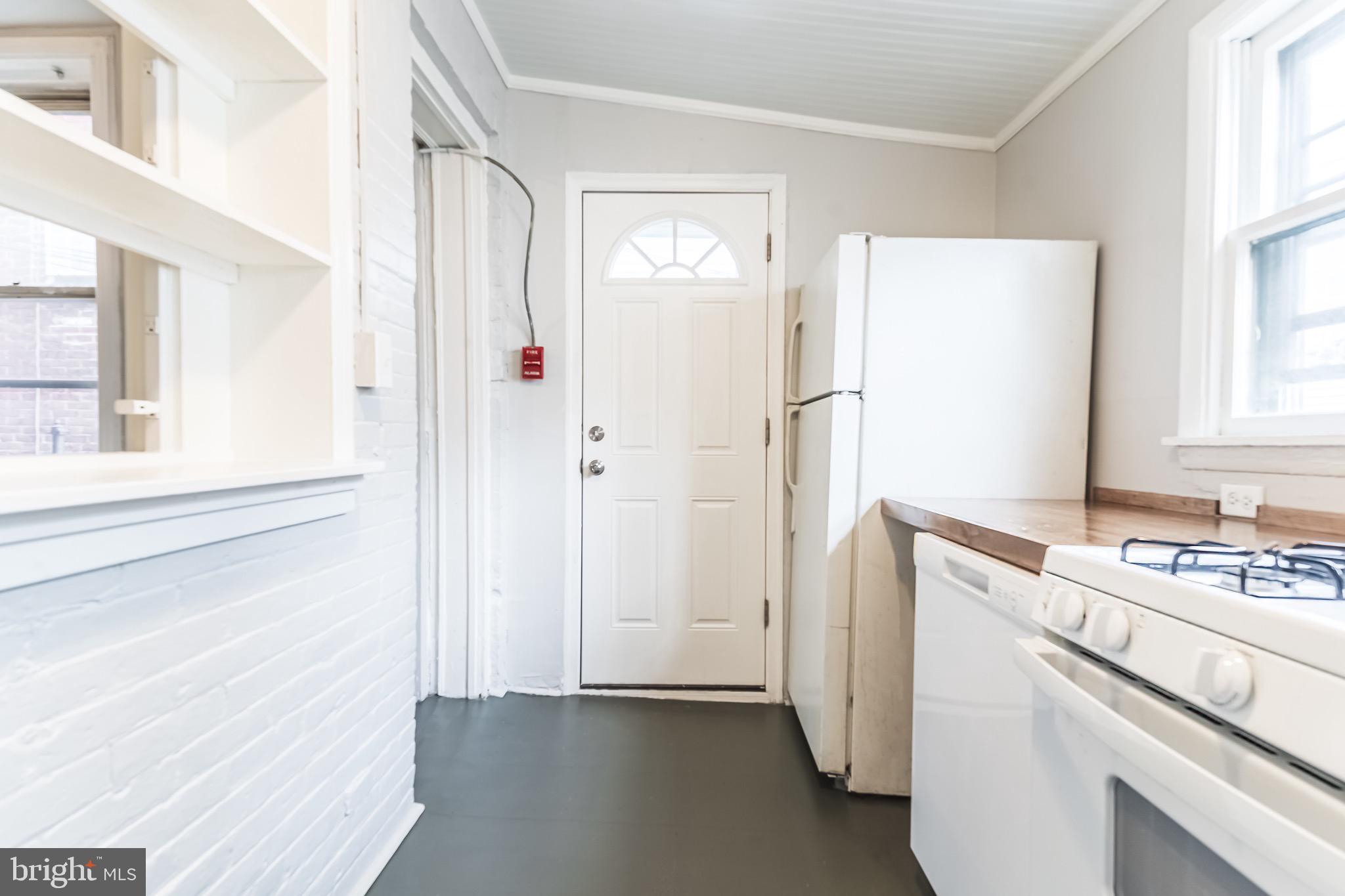 876 N 23rd STREET Unit: FLOOR #1