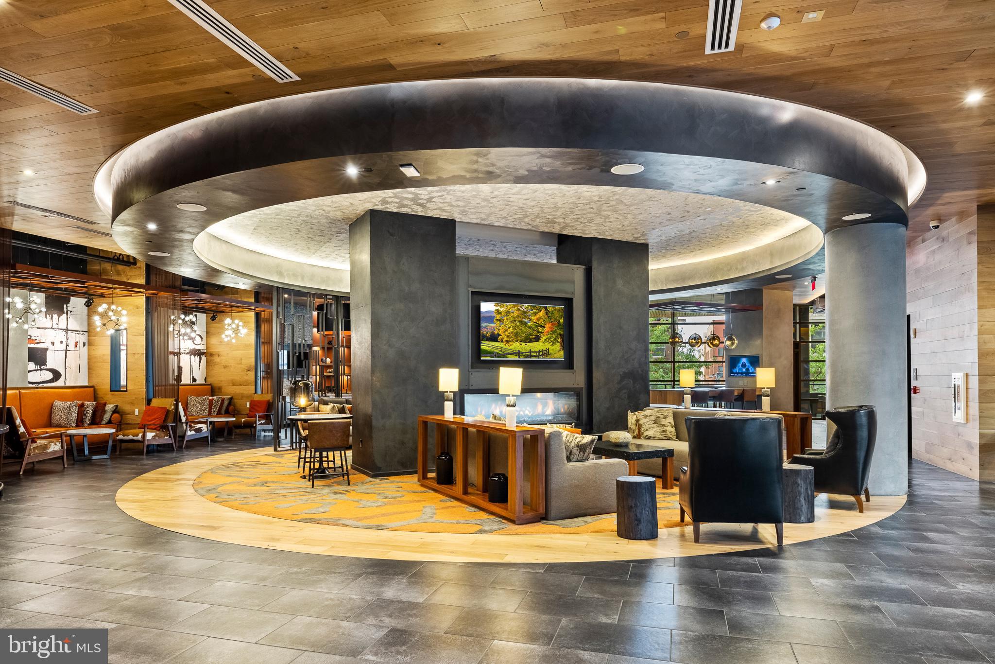 1213 Walnut STREET Unit: 910