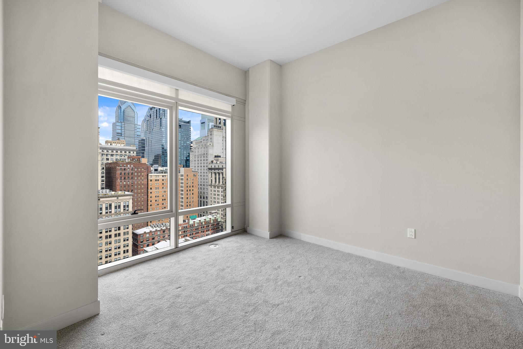 1213 Walnut STREET Unit: 910