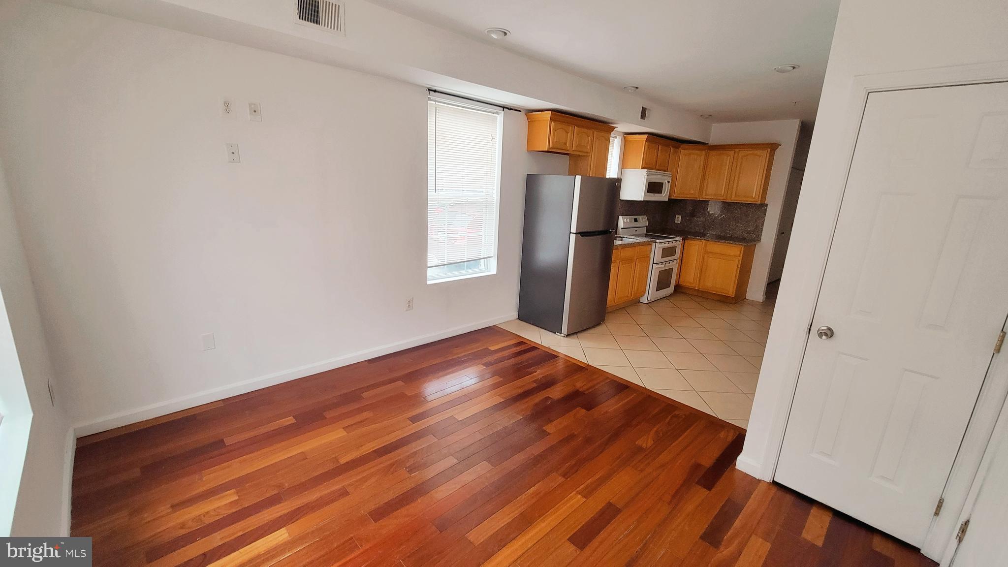 169 W Jefferson STREET Unit: 1