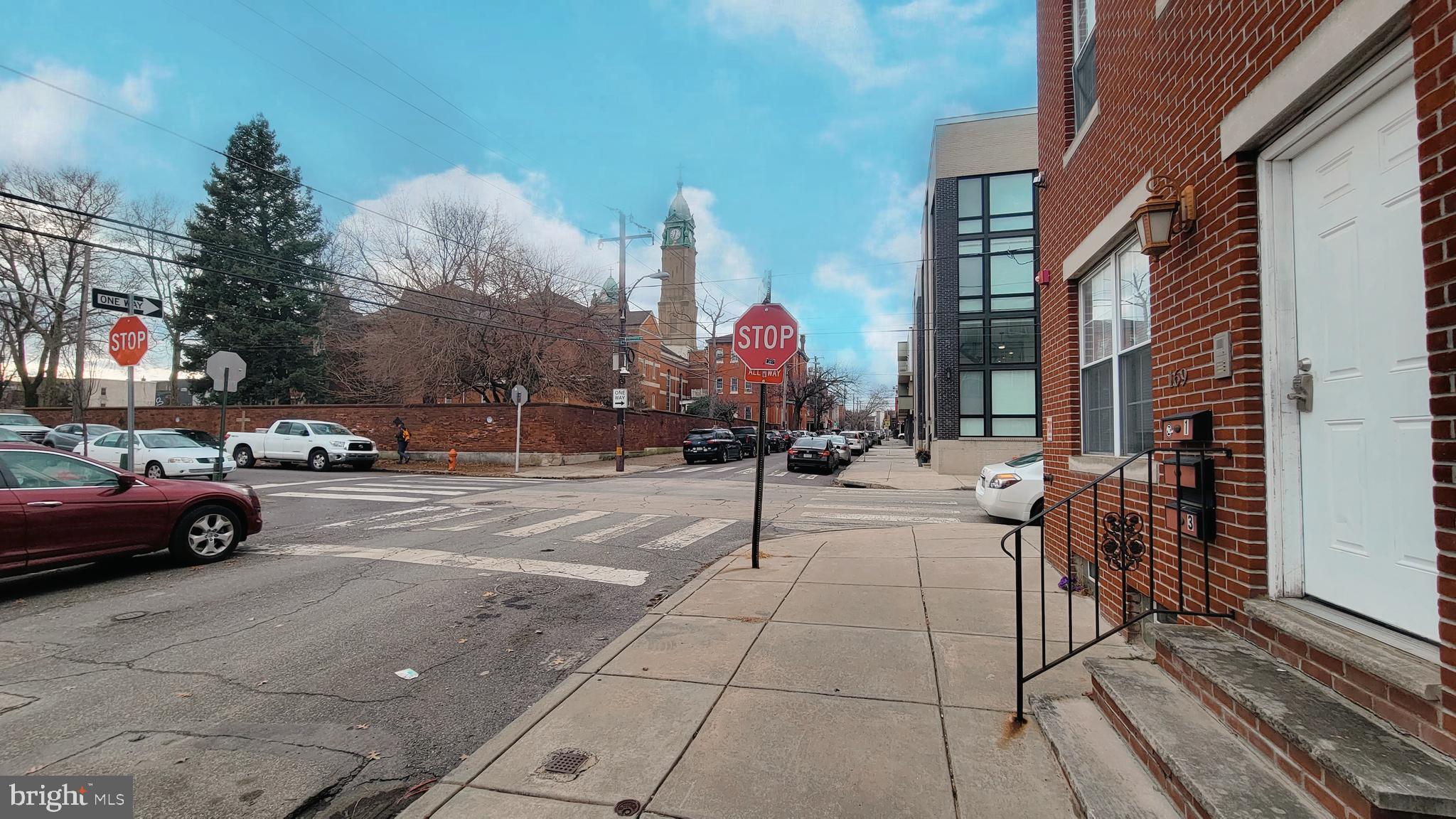 169 W Jefferson STREET Unit: 1