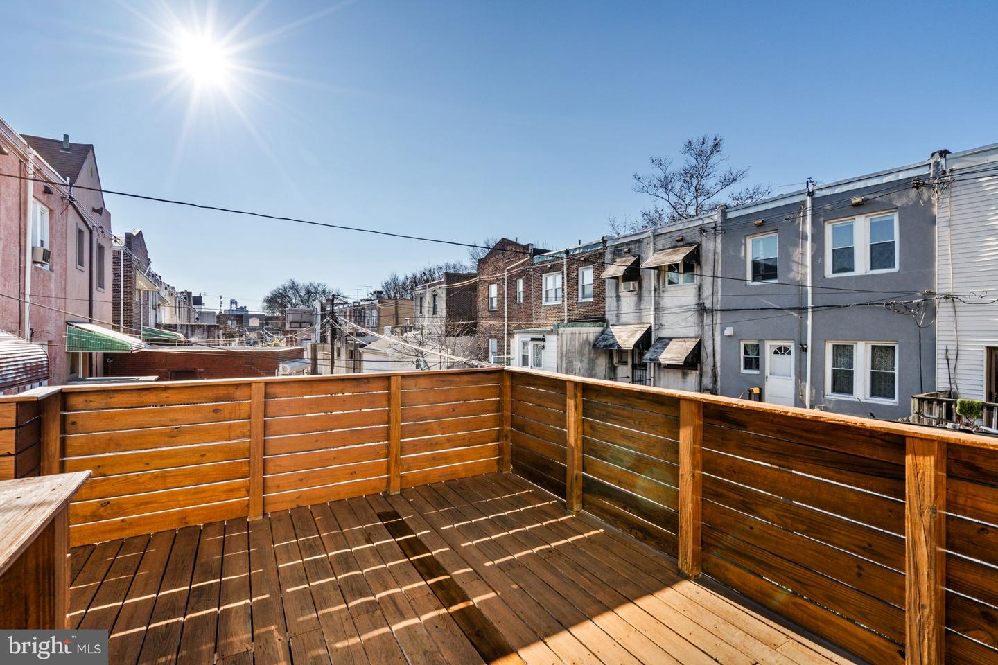 2704 S 10th STREET