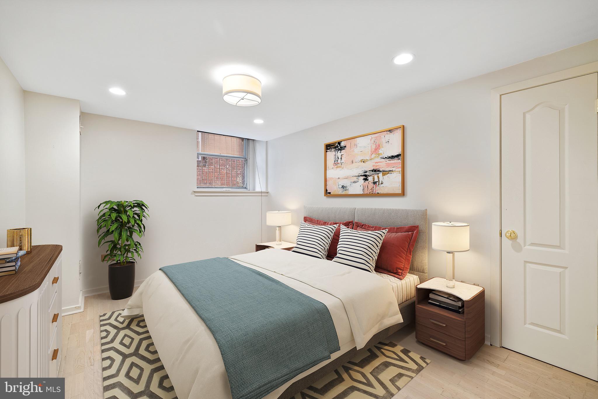 251 S 22nd STREET Unit: C