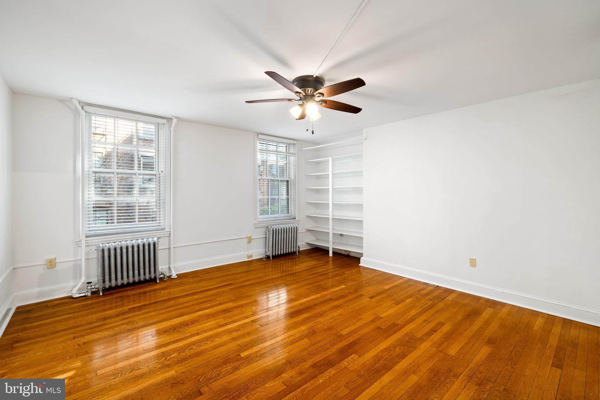 2012 Locust STREET