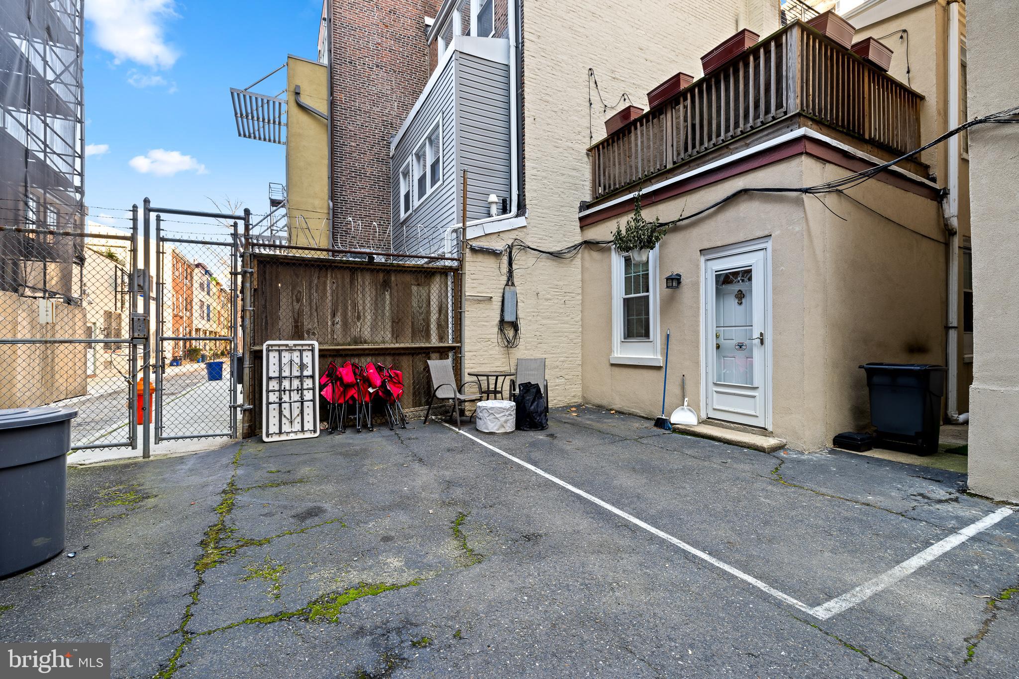 2012 Locust STREET