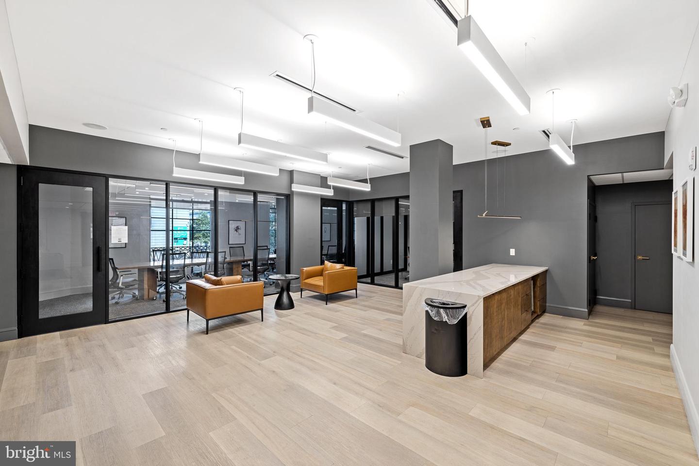 834 Chestnut Street St Unit: 912