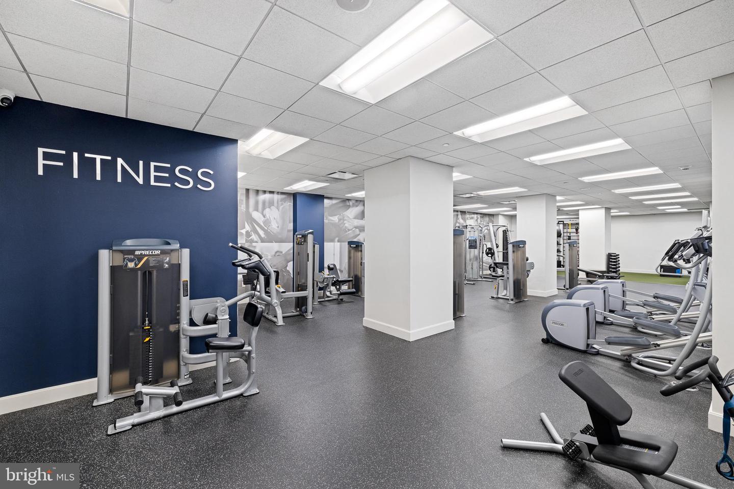 834 Chestnut Street St Unit: 912
