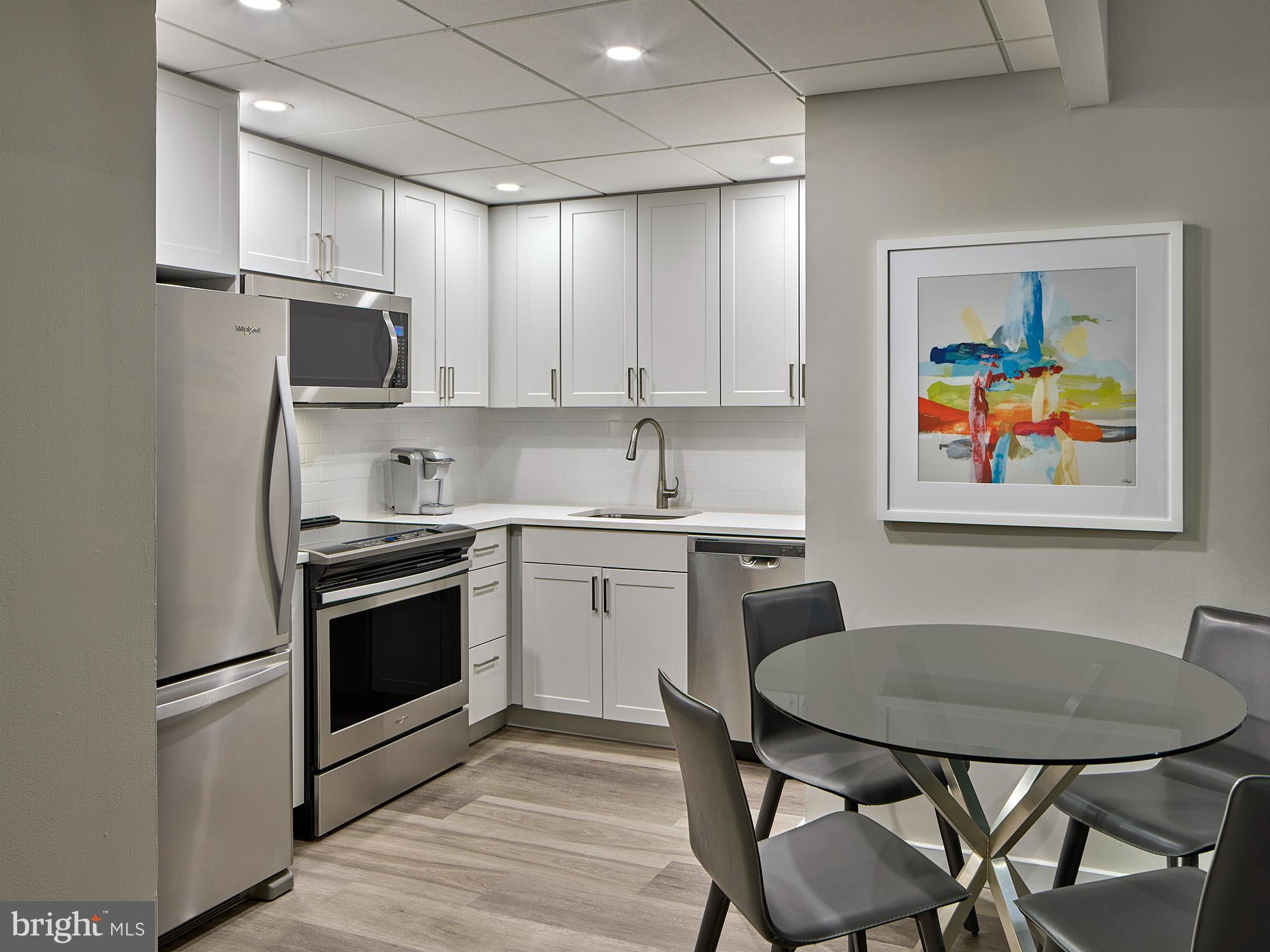 834 Chestnut Street St Unit: 912