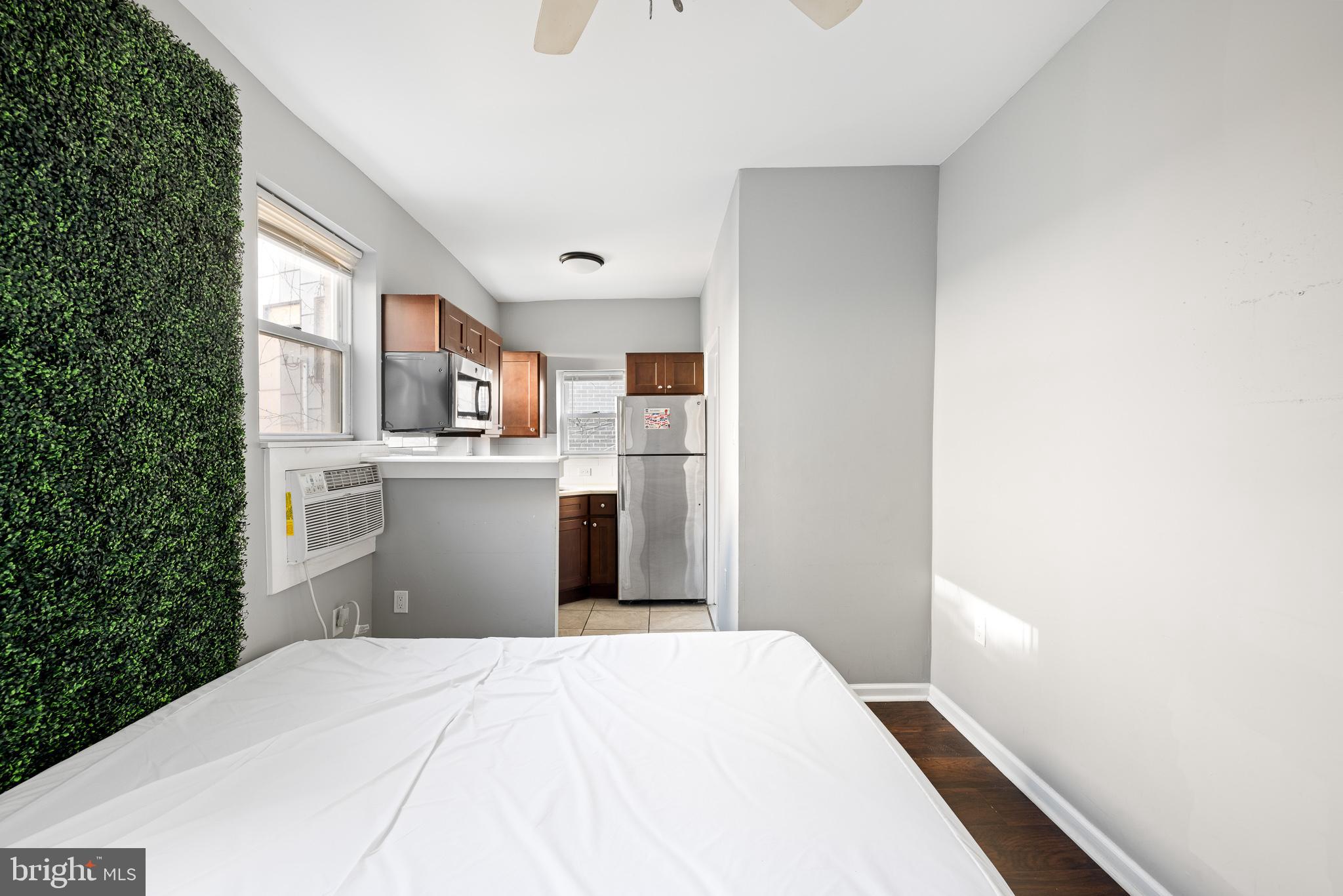 621 S 18th Street Unit: 2 R