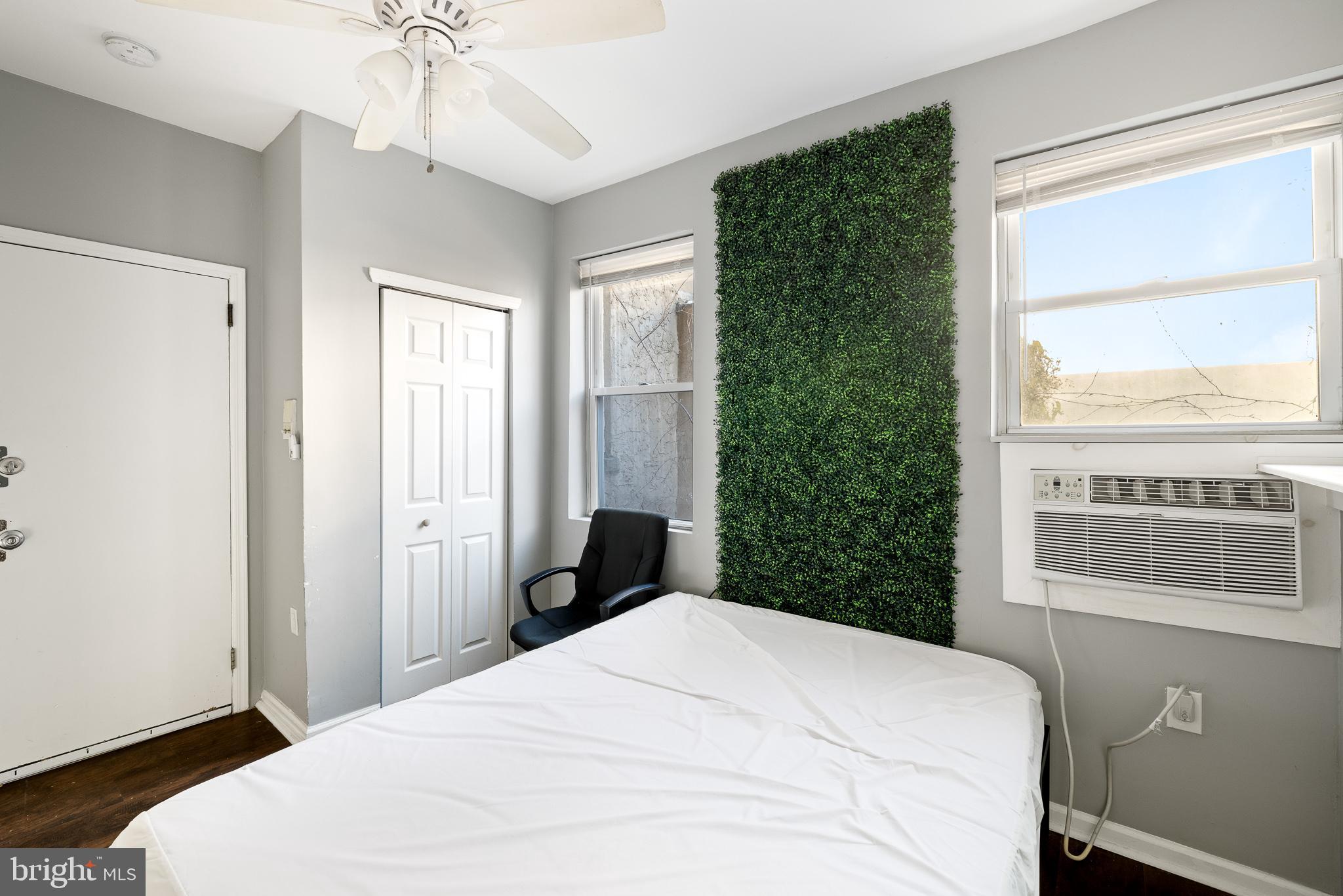621 S 18th Street Unit: 2 R