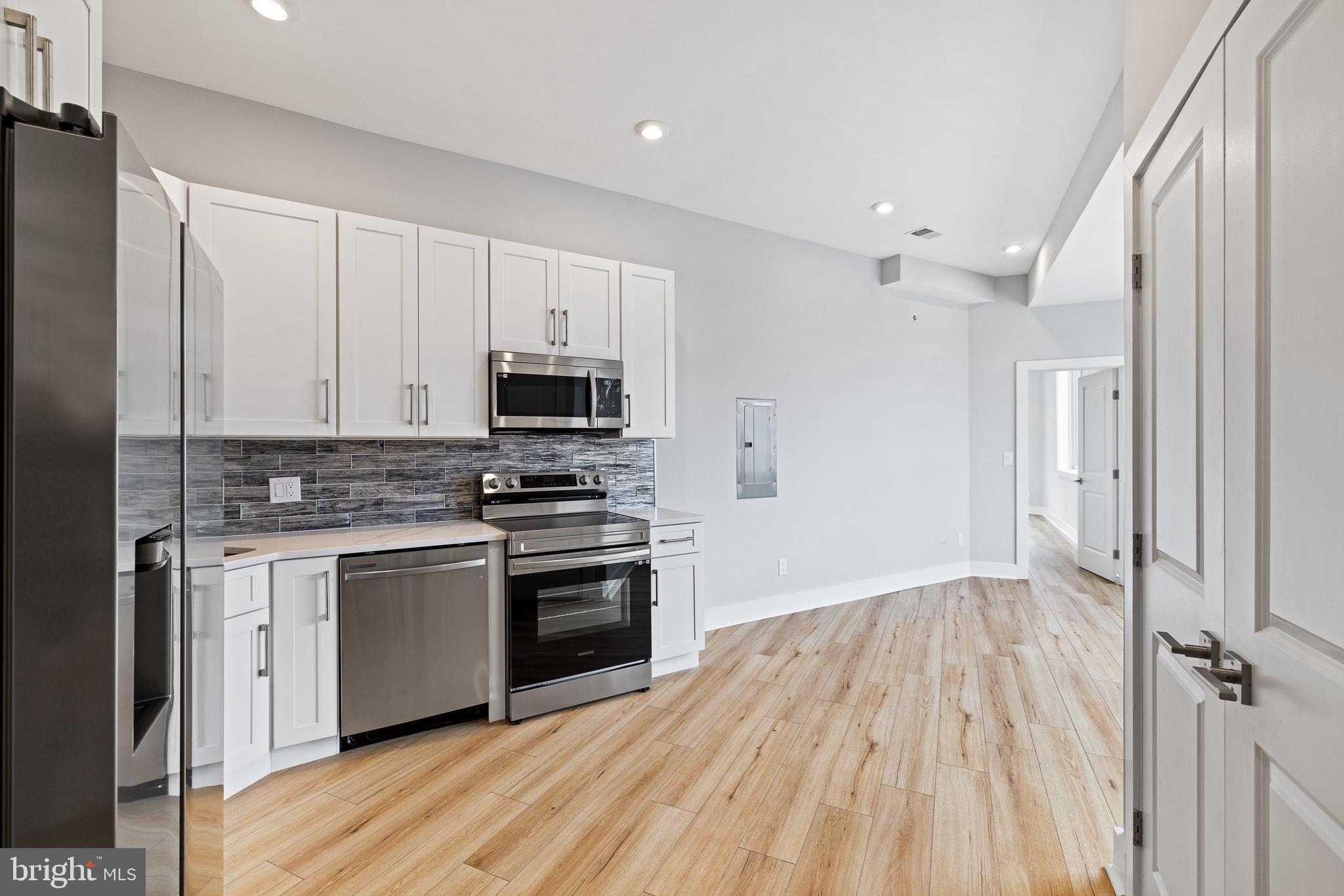 1733-41 N 2nd St #202