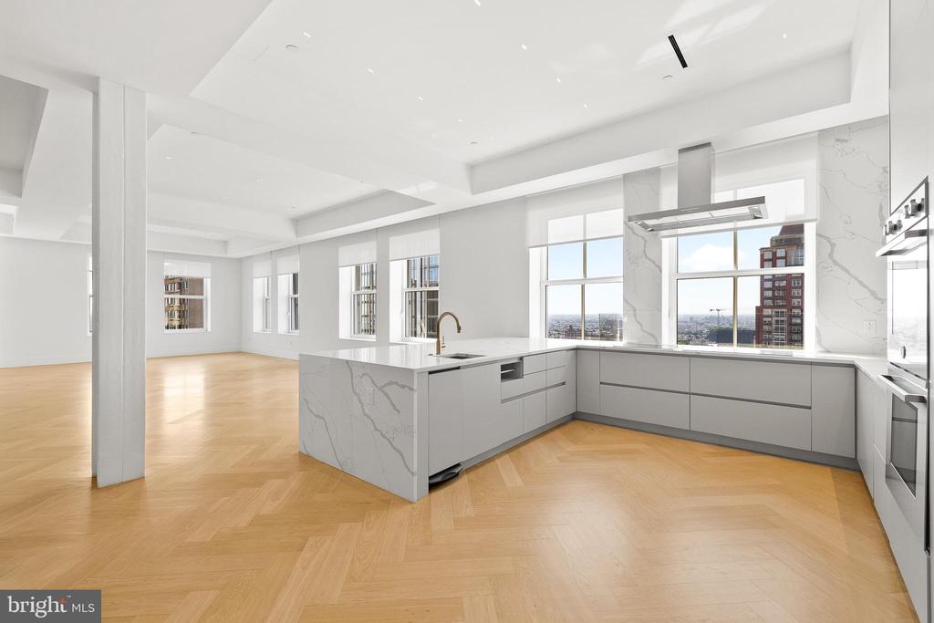 1401 Spruce St Unit: PHI