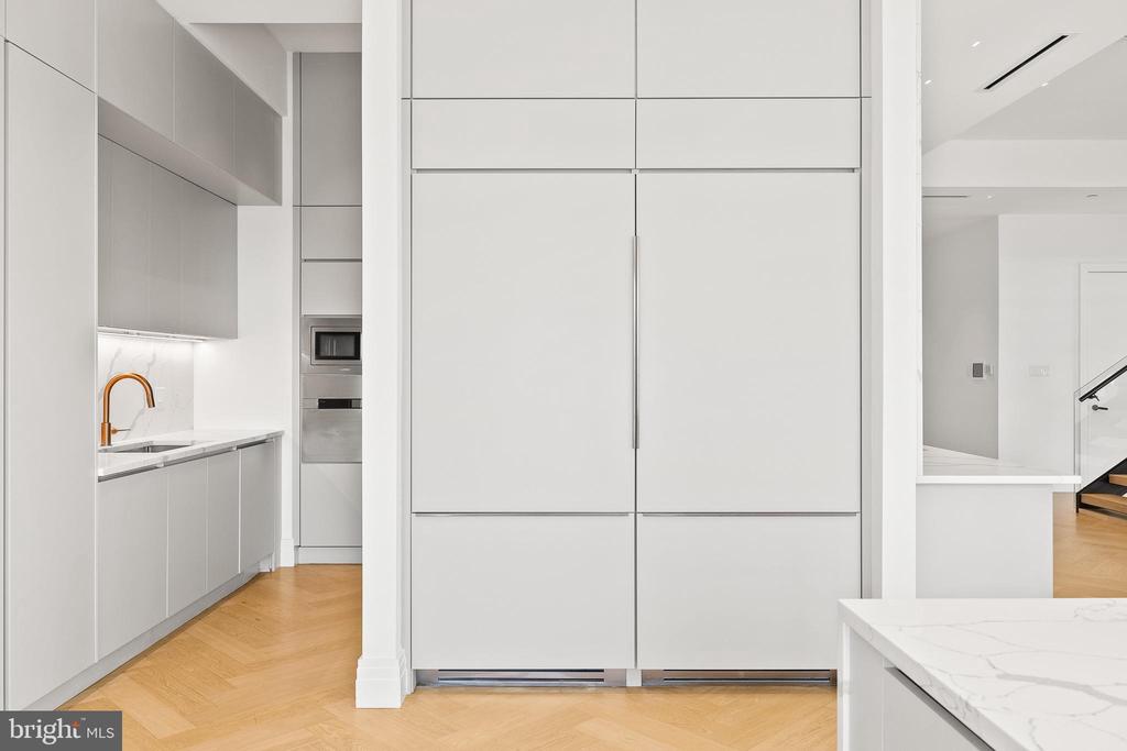 1401 Spruce St Unit: PHI