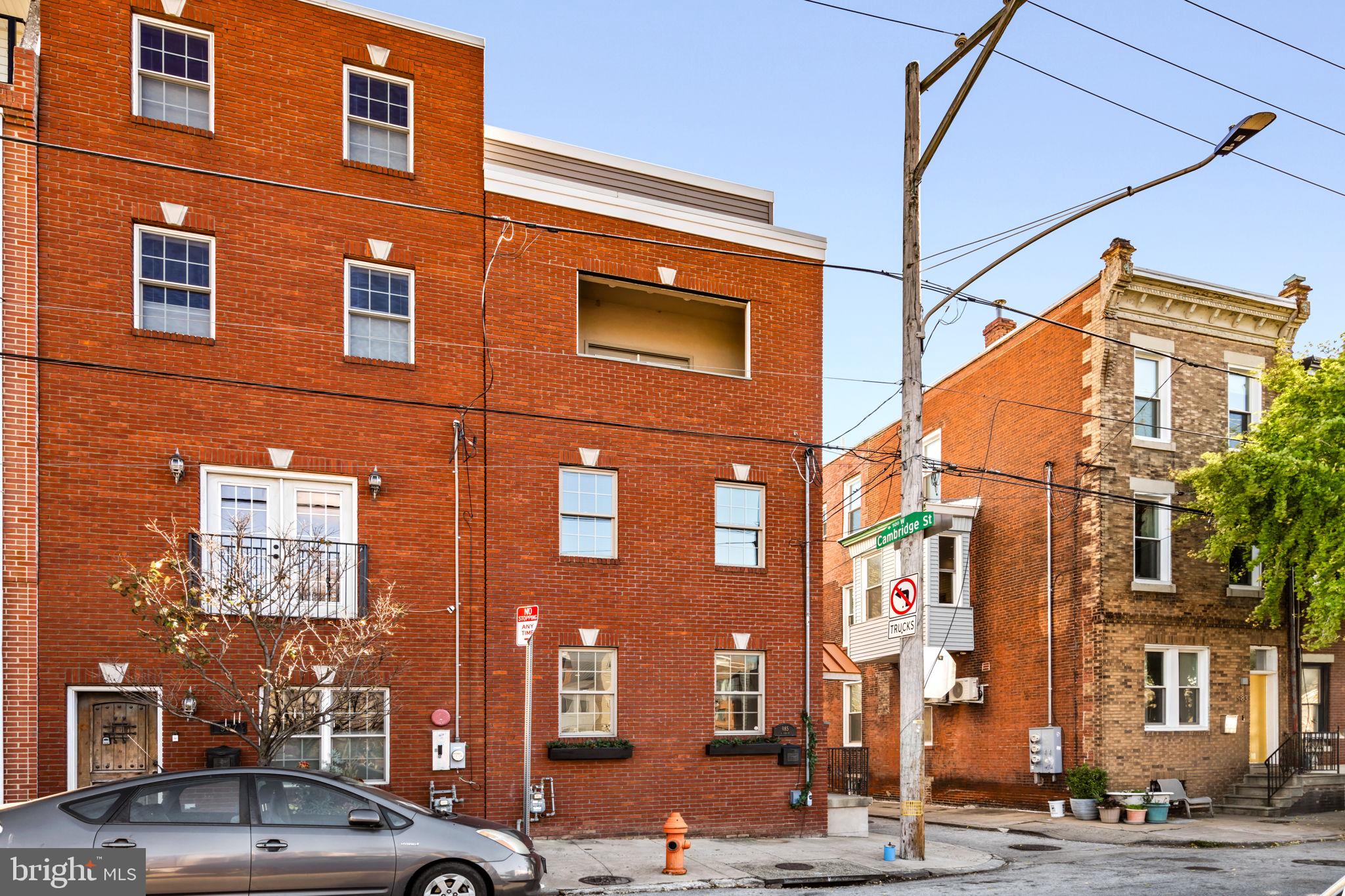 985 N 6th St | Northern Liberties