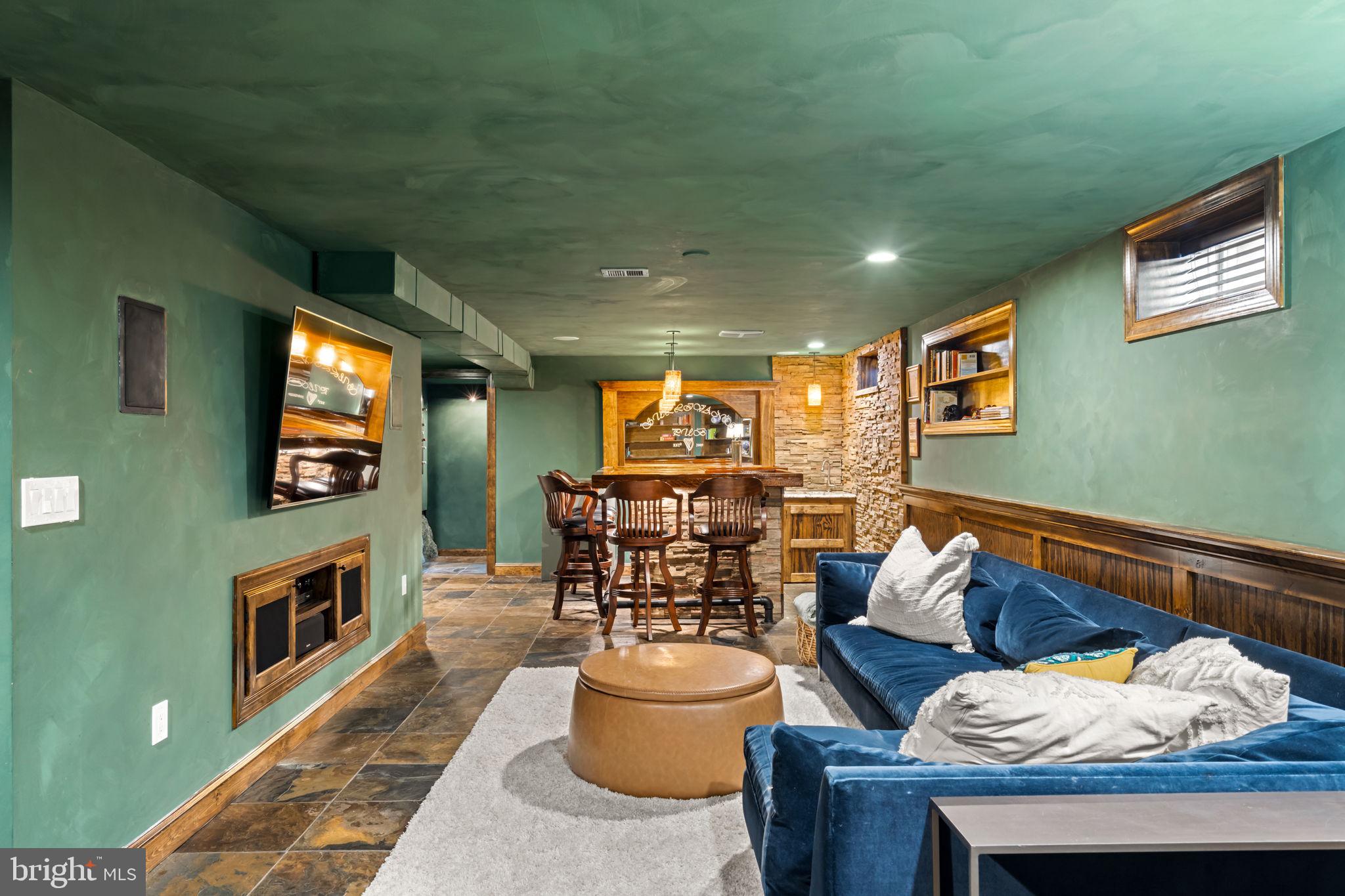 985 N 6th St | Northern Liberties