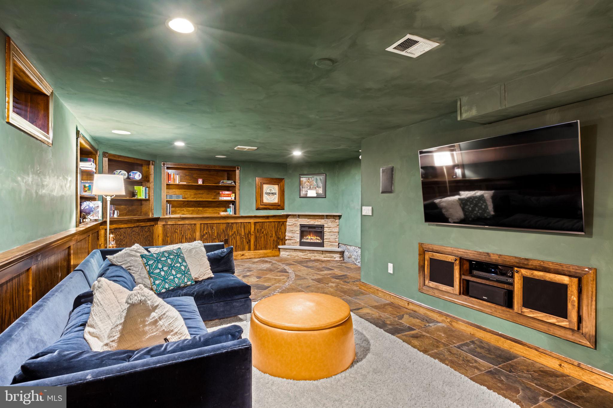 985 N 6th St | Northern Liberties