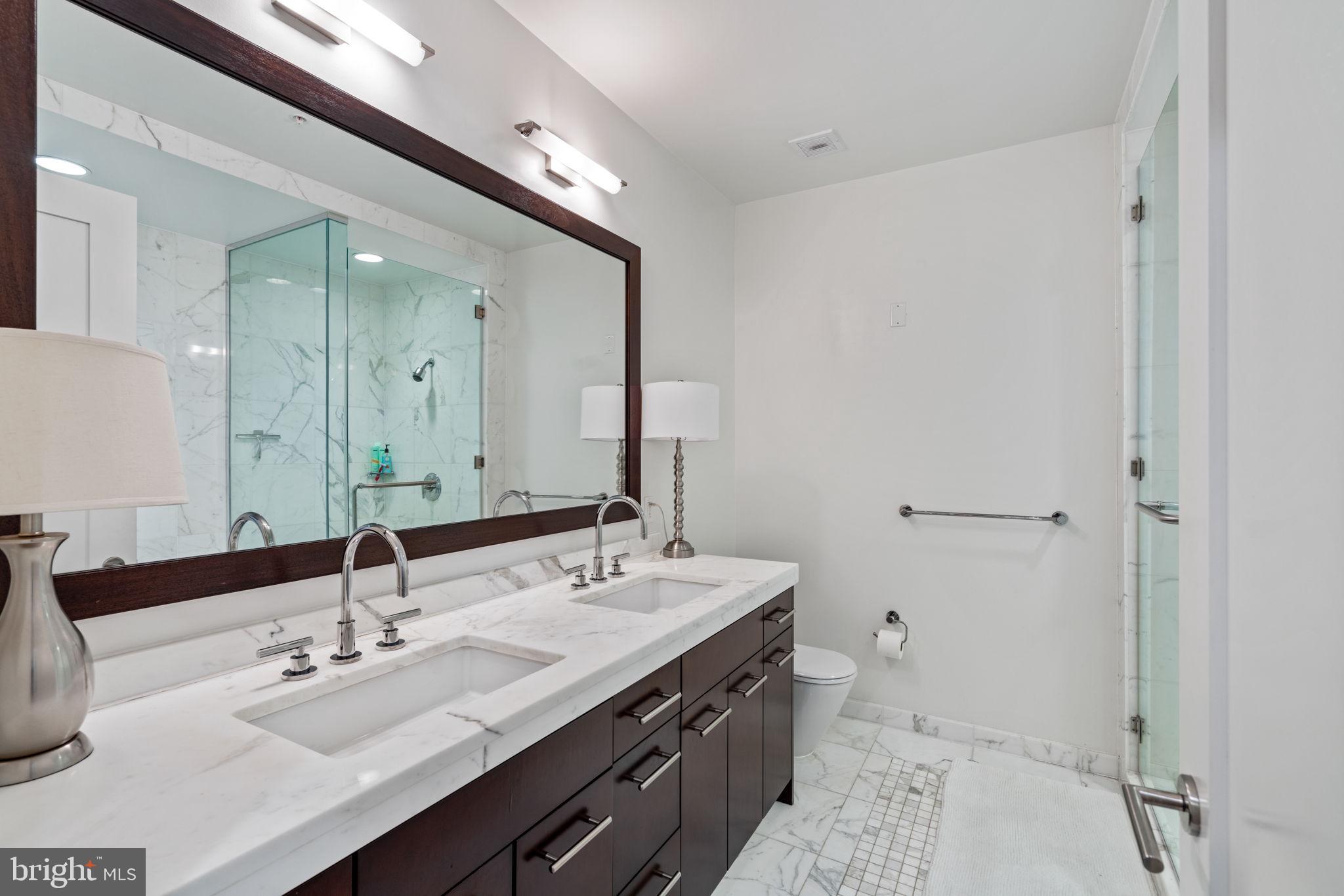 1414 S Penn Sq #44f