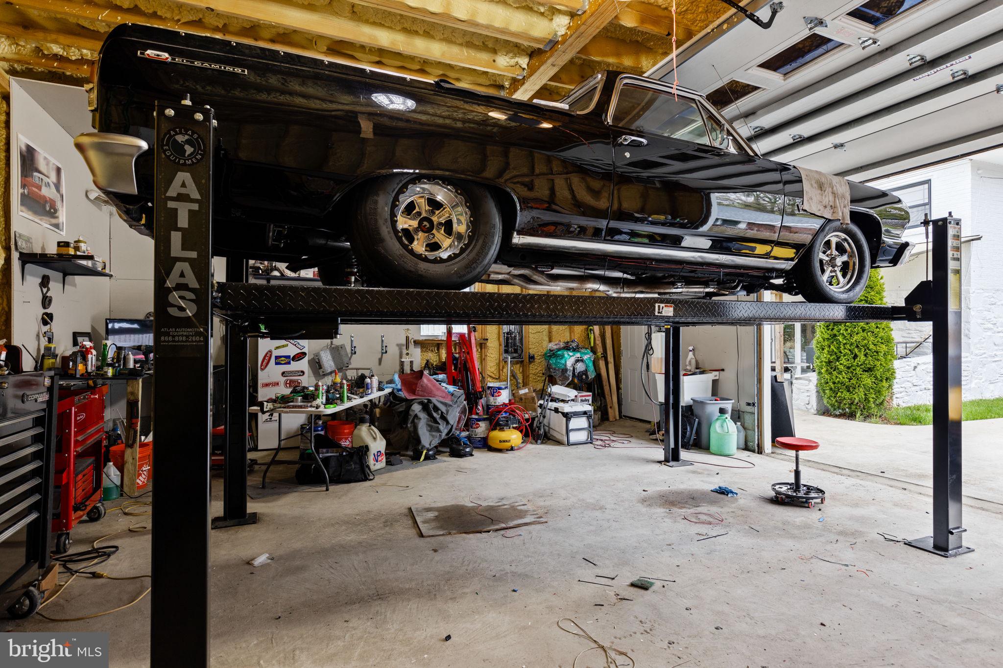 7120 Wissahickon Ave