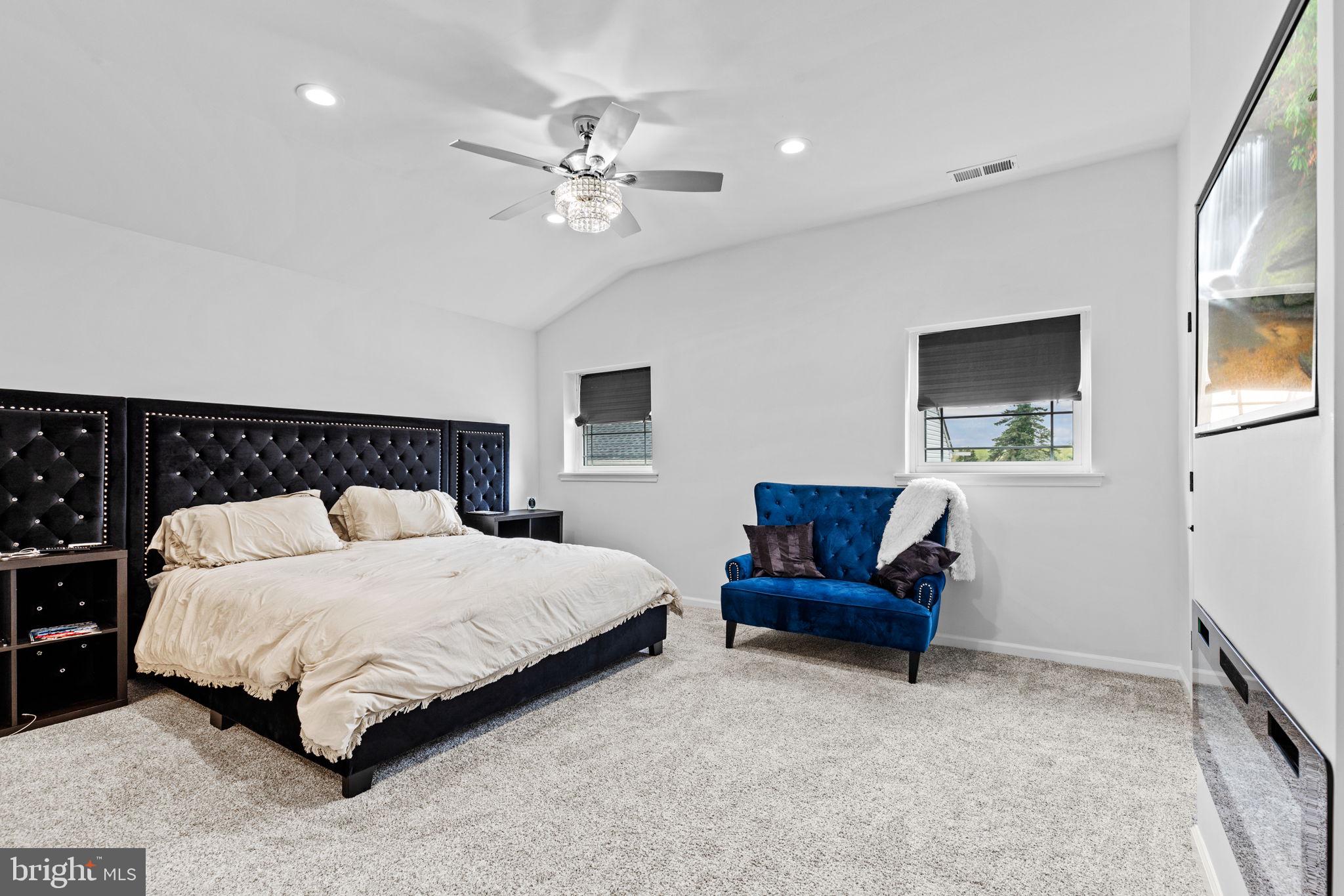 7120 Wissahickon Ave