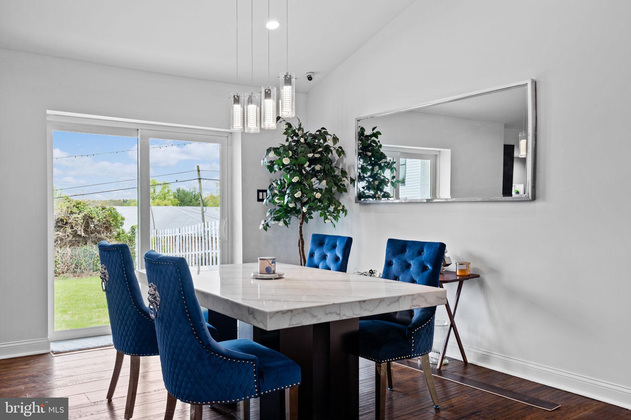 7120 Wissahickon Ave