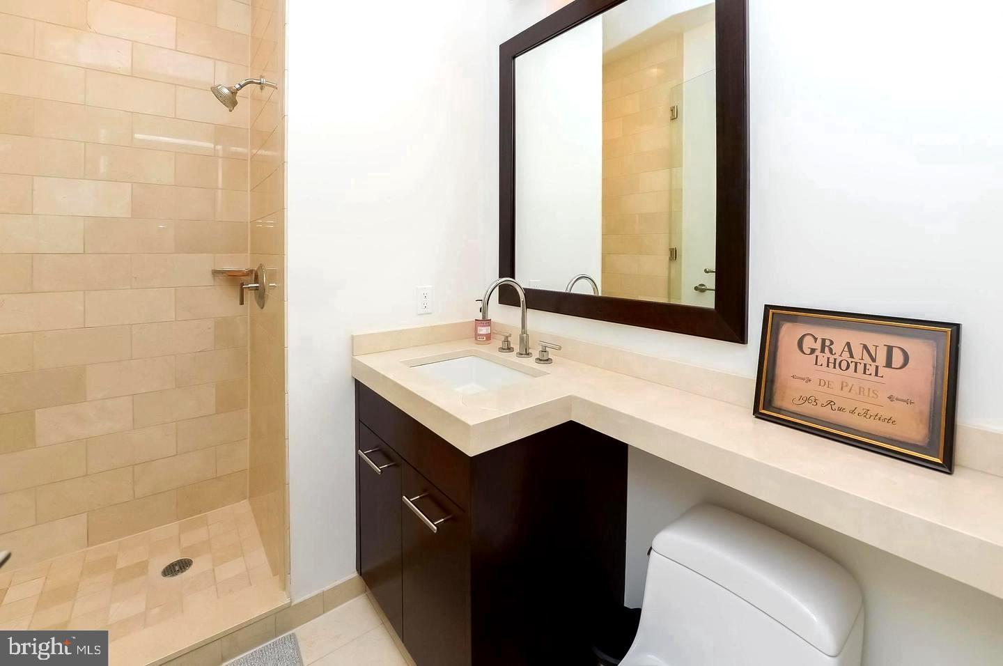 1414 S PENN SQ #37A