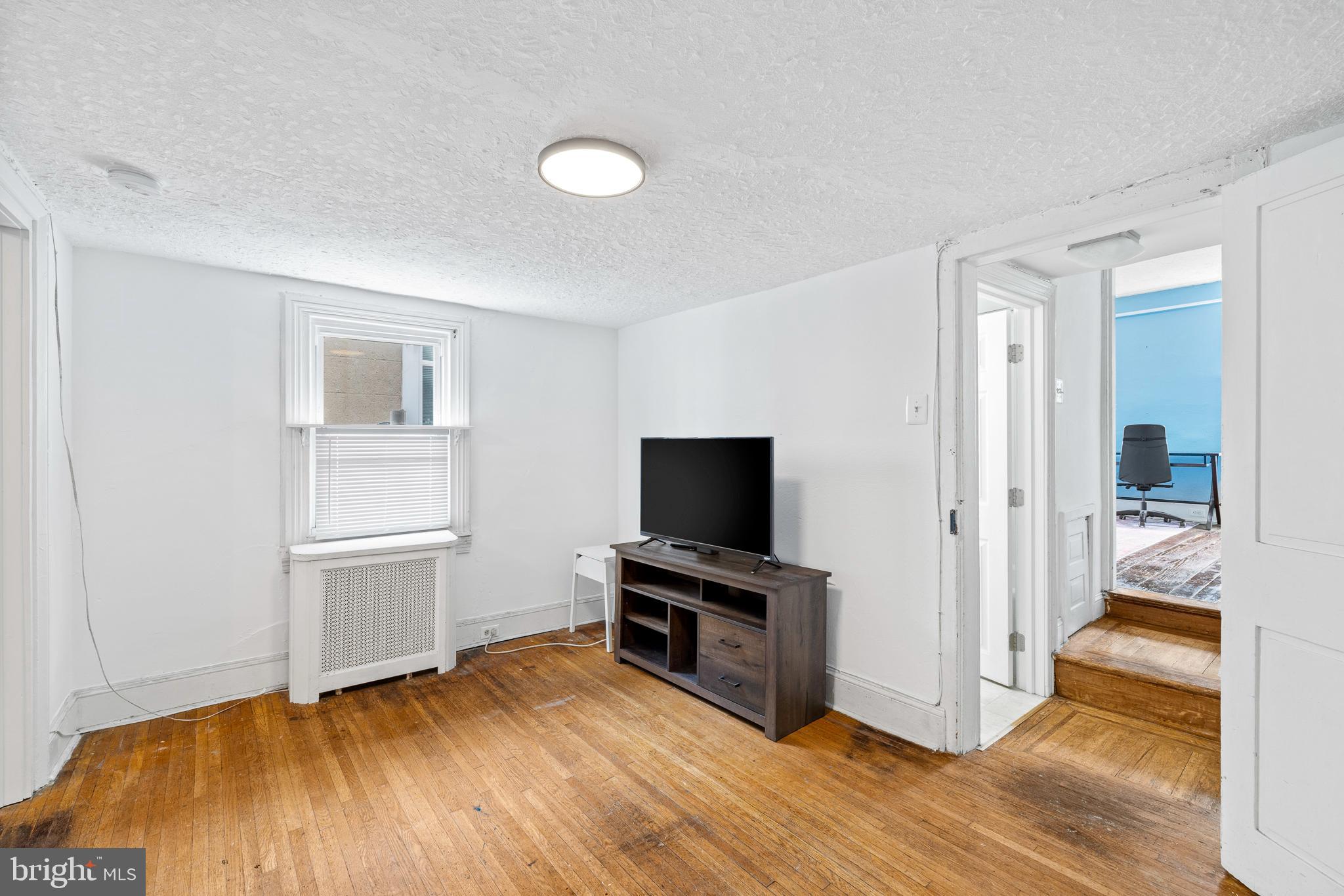 1220 N Hancock St | Olde Kensington