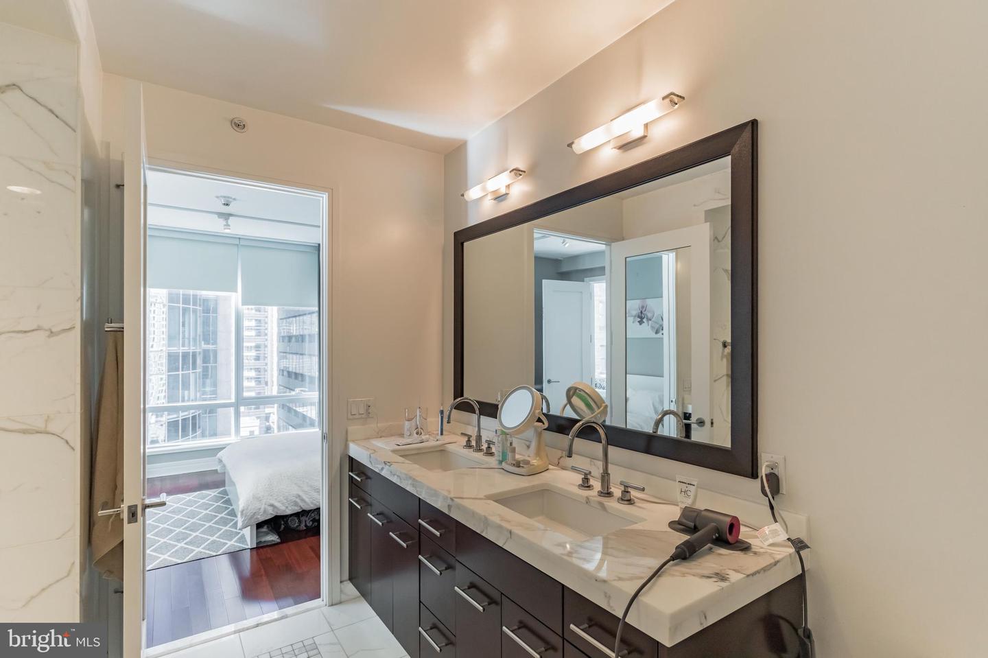 1414 S PENN SQ #16G