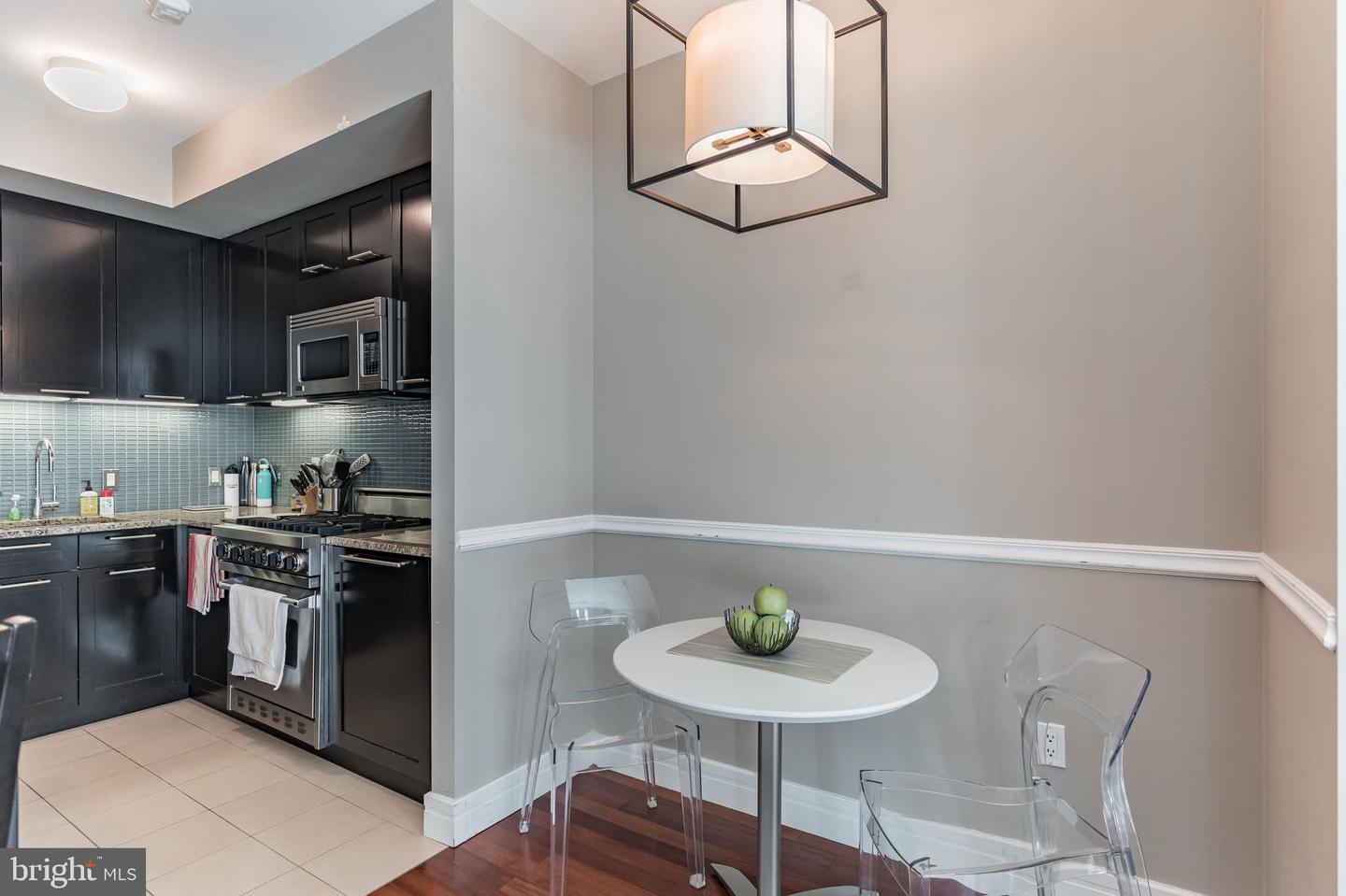 1414 S PENN SQ #16G