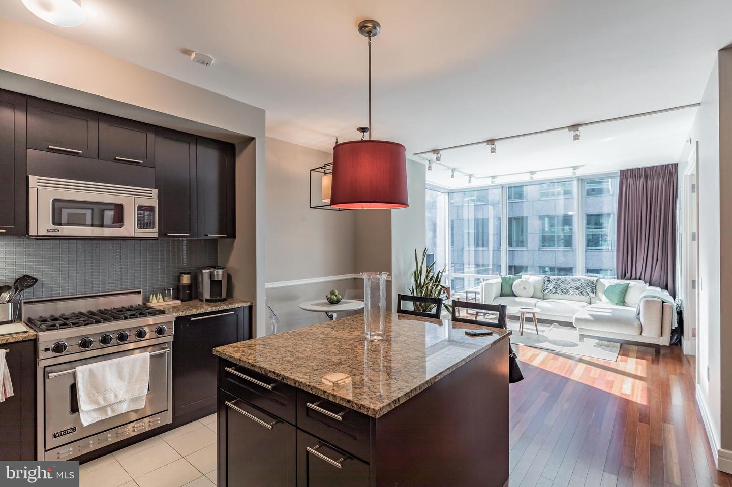 1414 S PENN SQ #16G