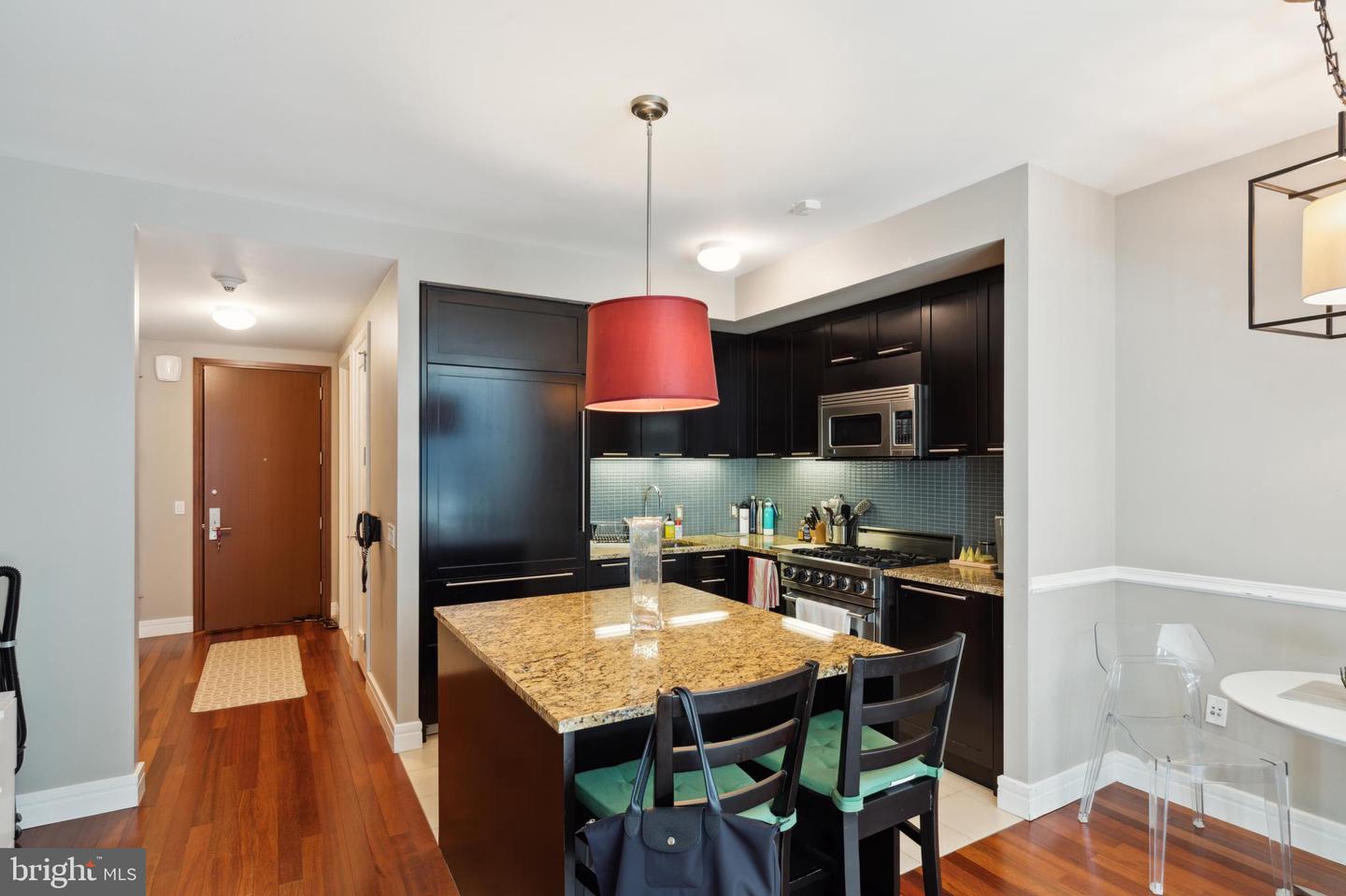 1414 S PENN SQ #16G